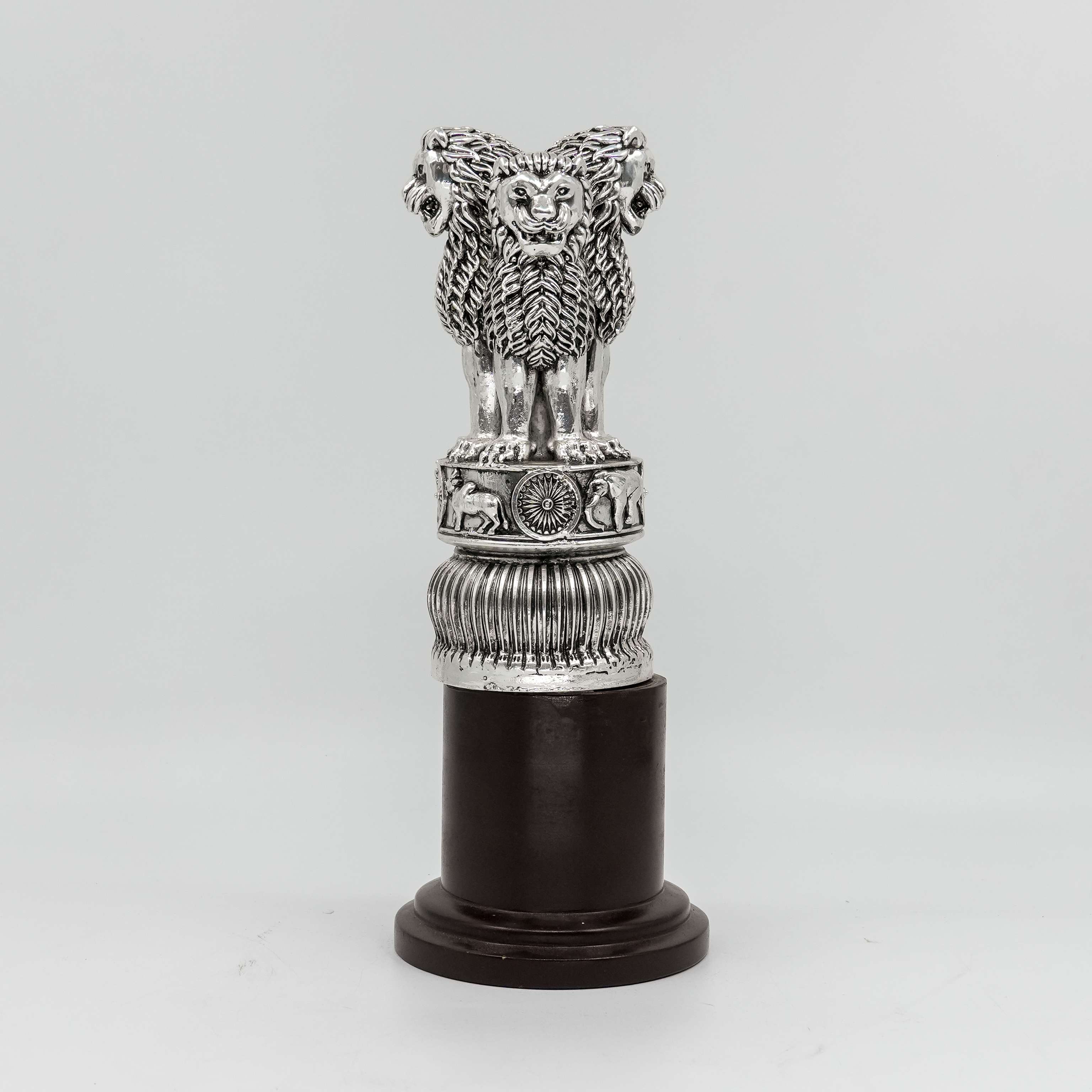 Ved Jewellers - Silver Lion Standee