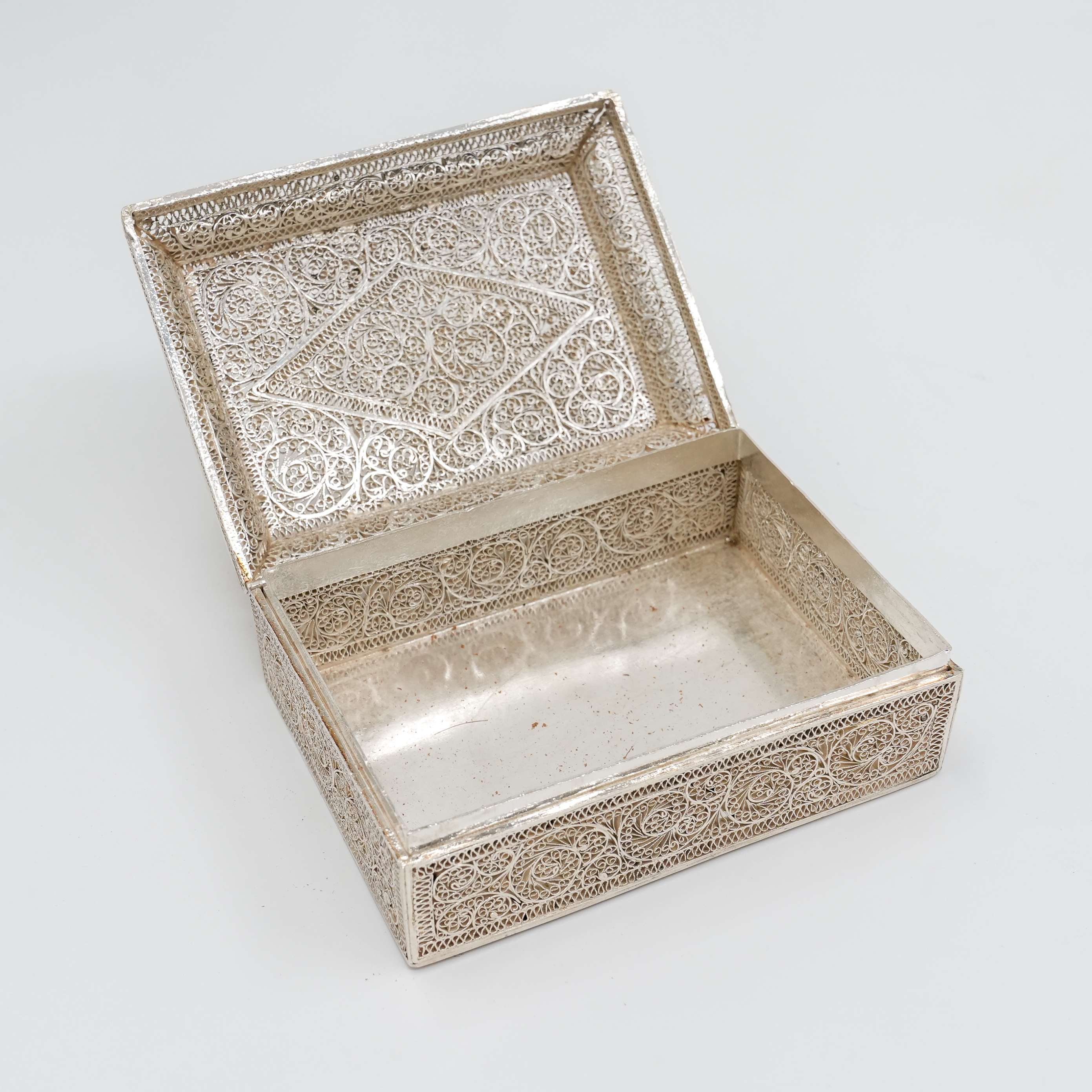 Ved Jewellers - Silver Filigree Box