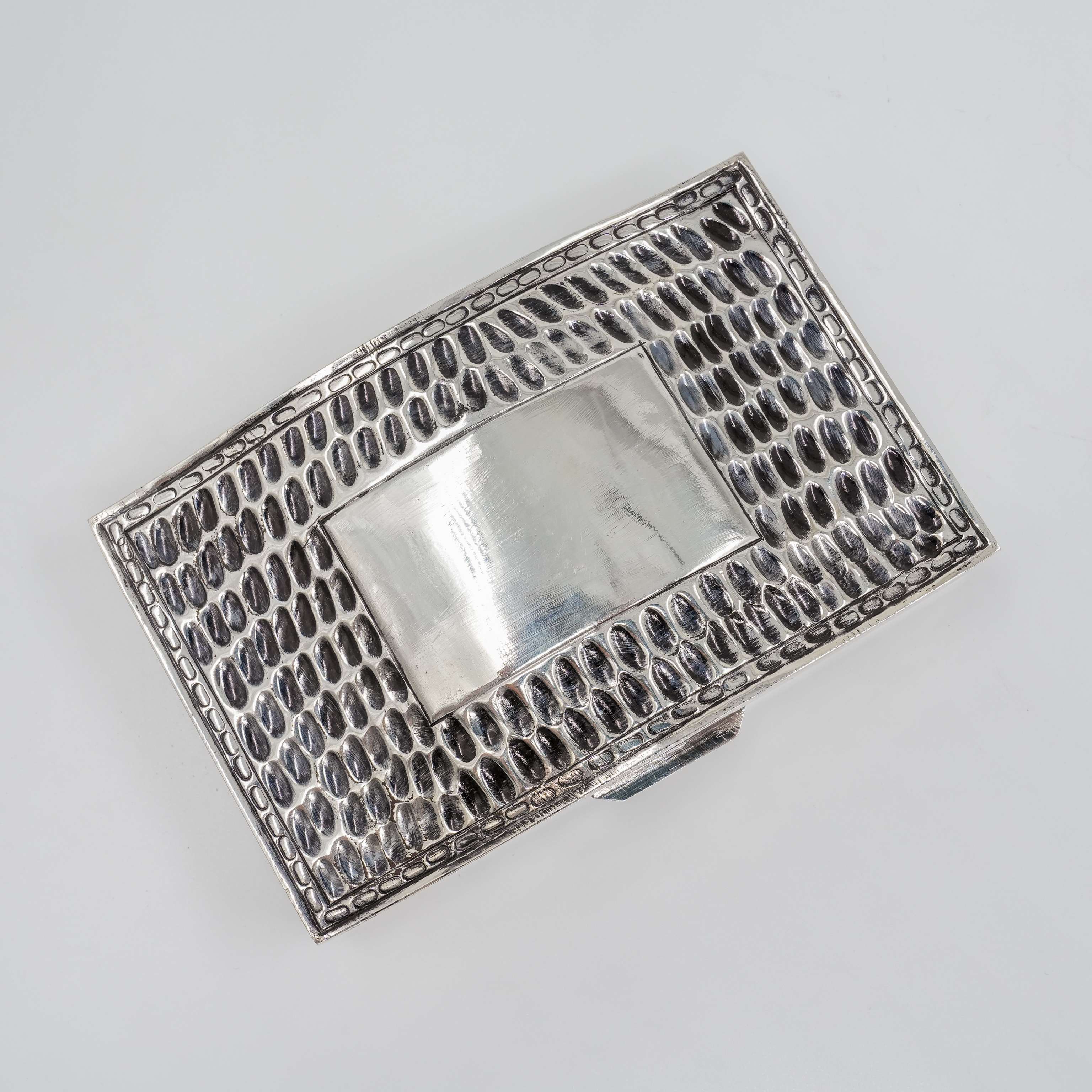 Ved Jewellers - Silver Patterned Box