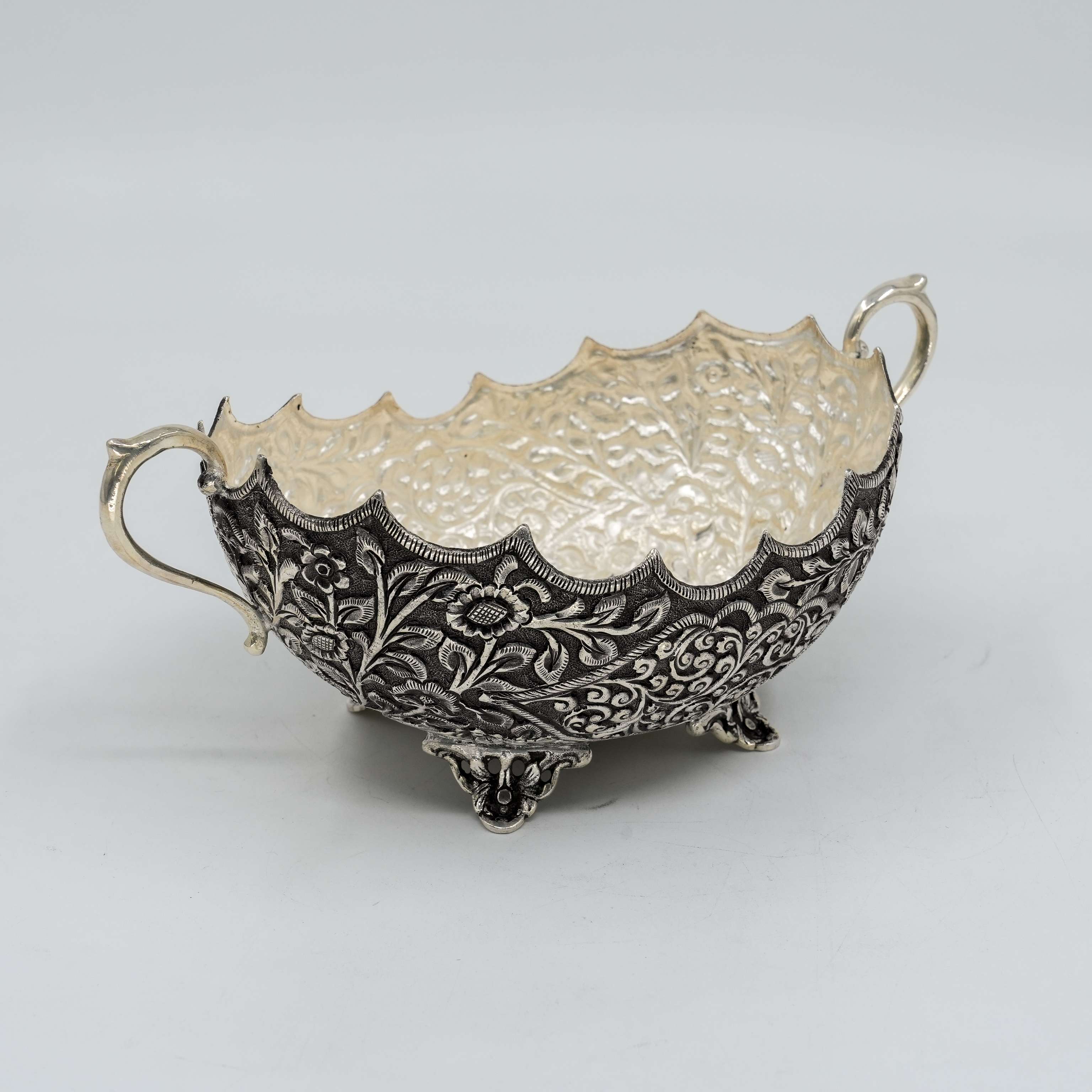 Ved Jewellers - Silver Floral Bowl