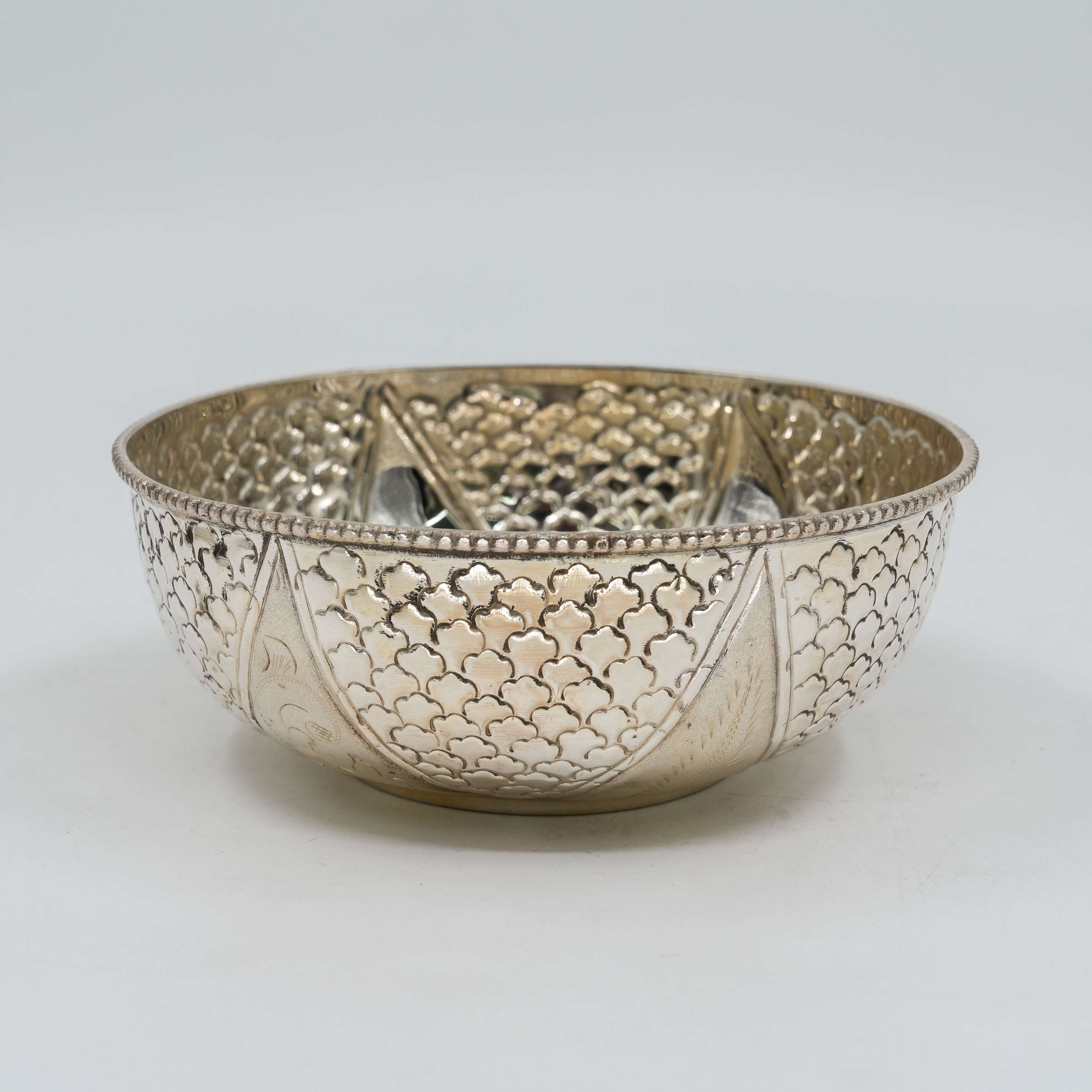 Ved Jewellers - Silver Flower Bowl