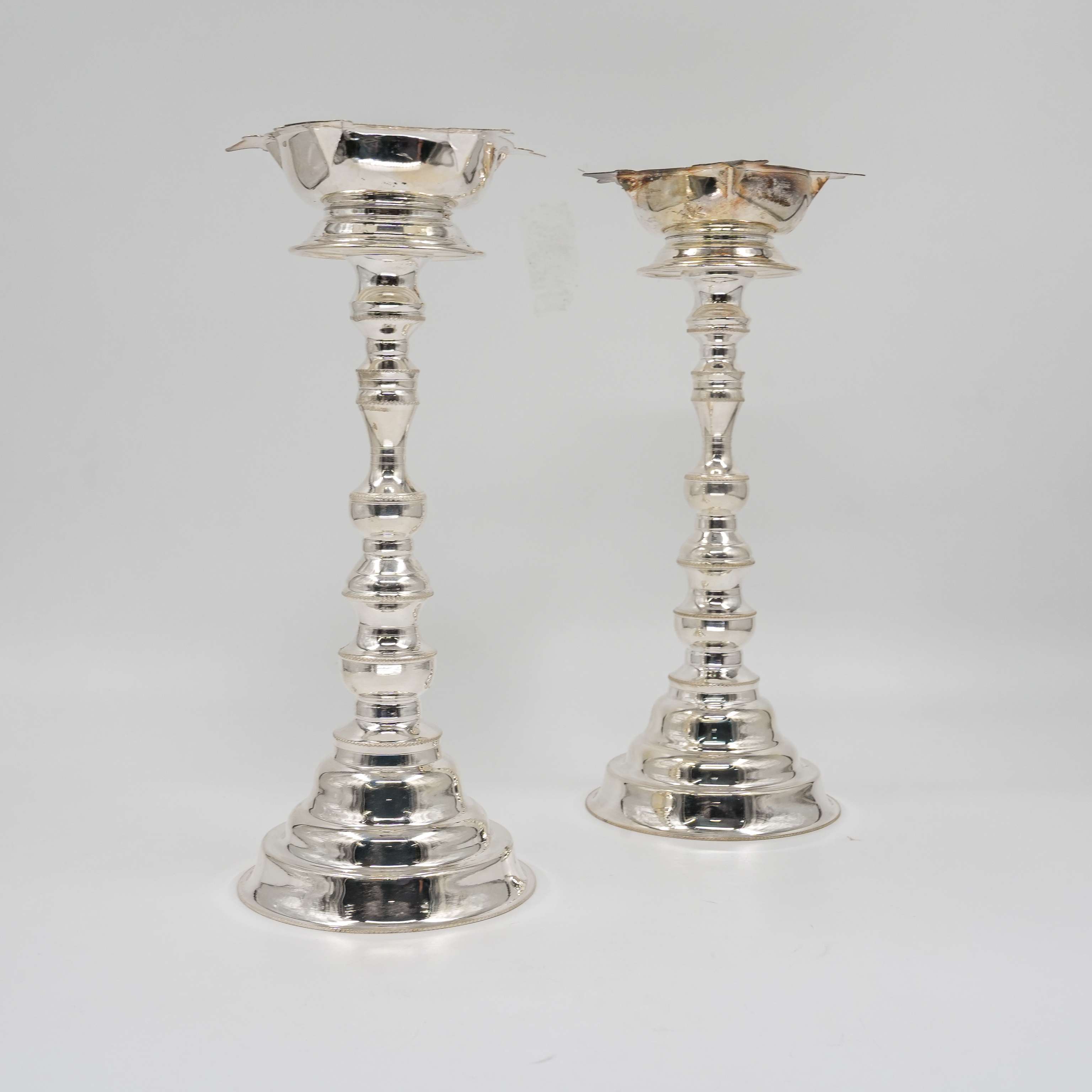 Ved Jewellers - Silver Pooja Stand