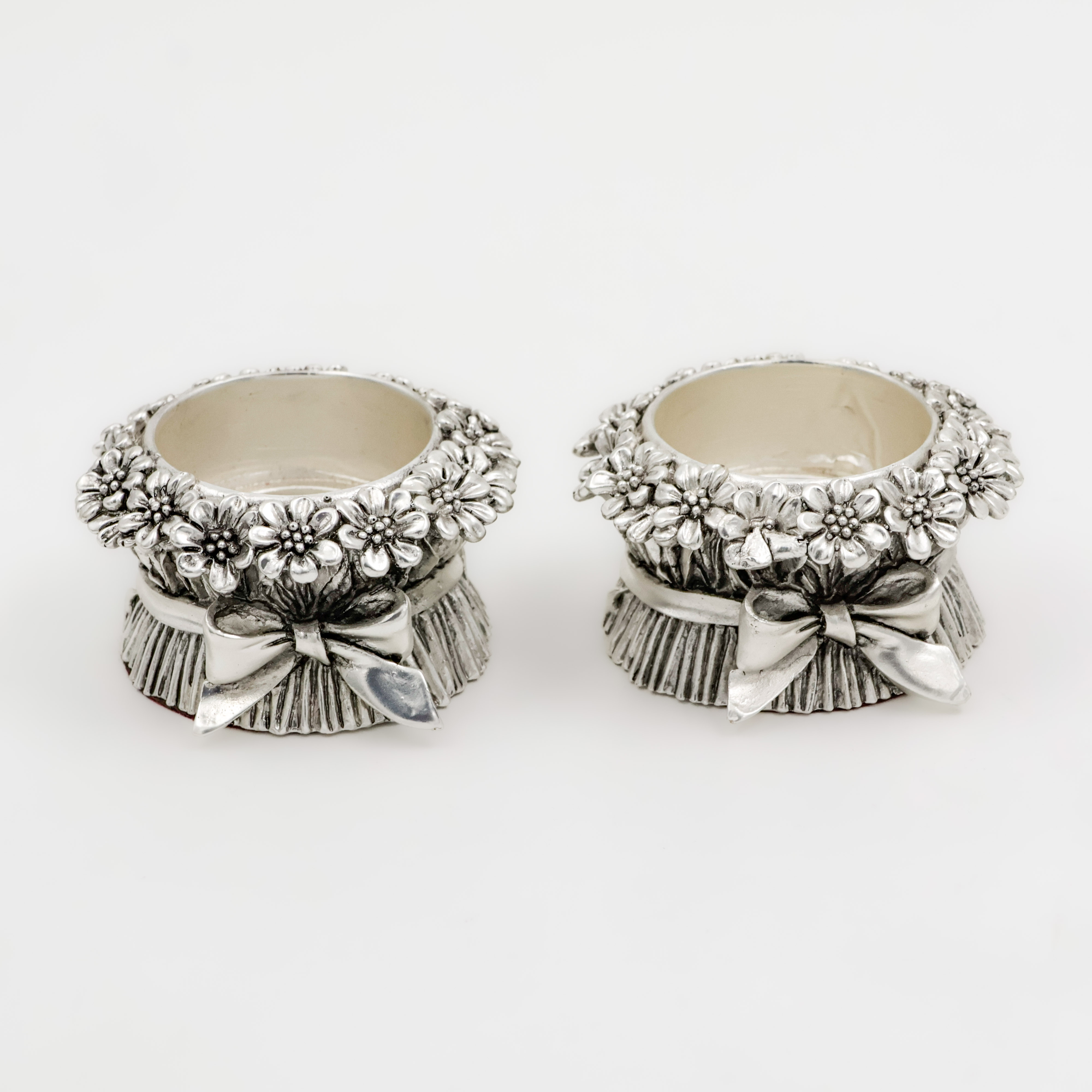 Silver Coated Candal Stand