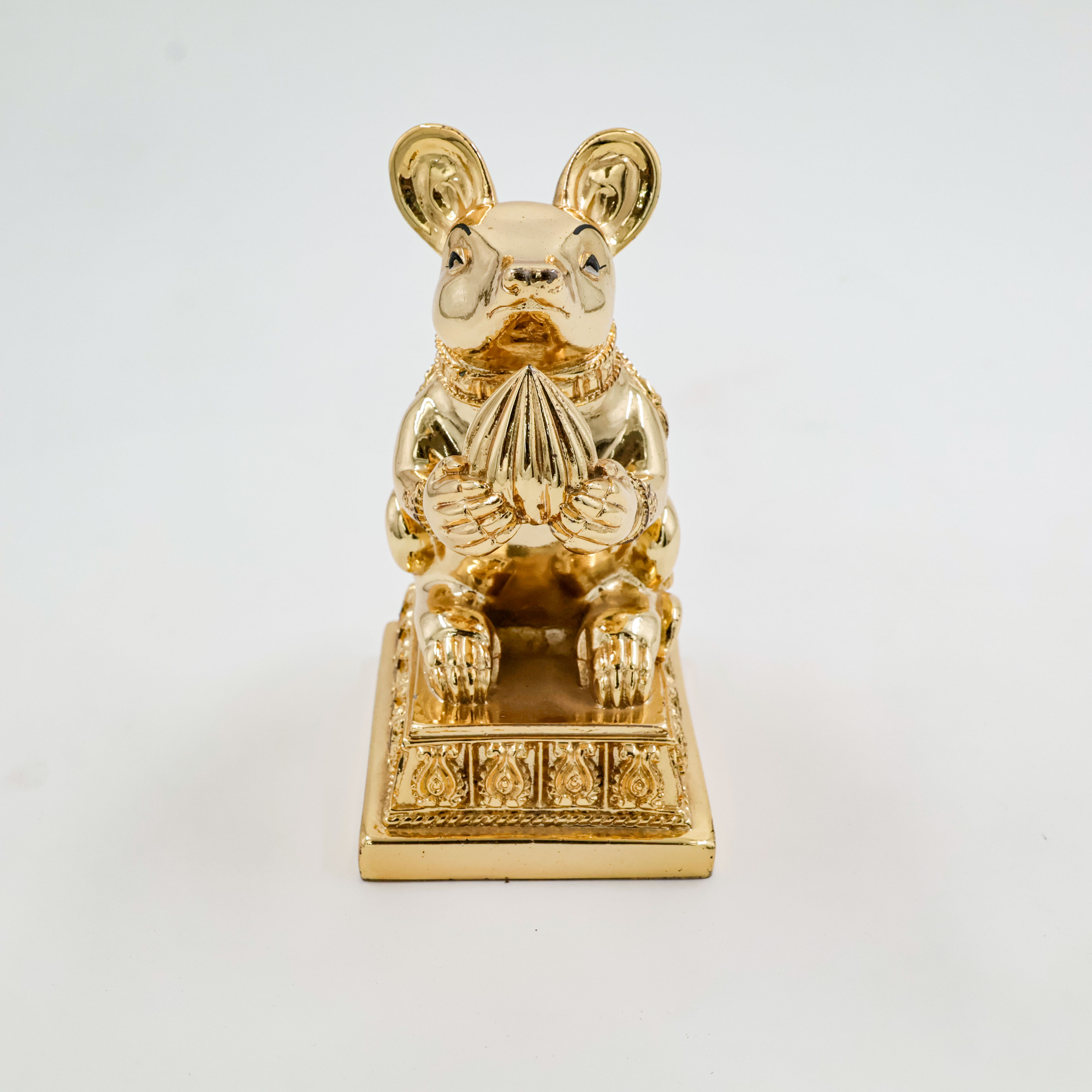 Gold Coated Mushak With Chowki