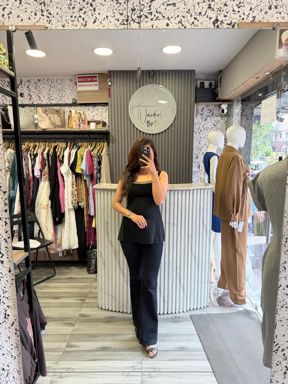 Top Black