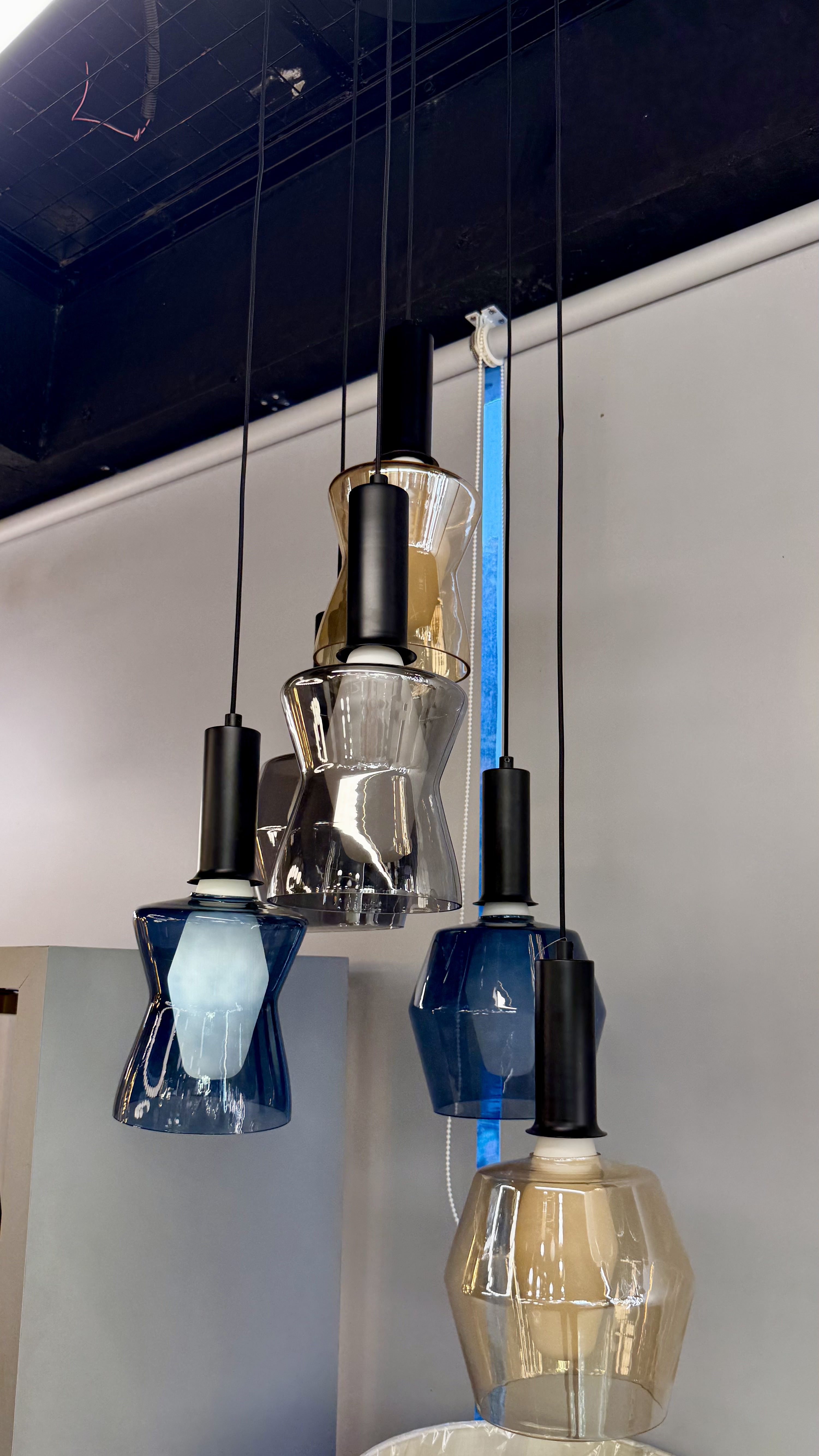 Beyond Lights - Modern Geometric