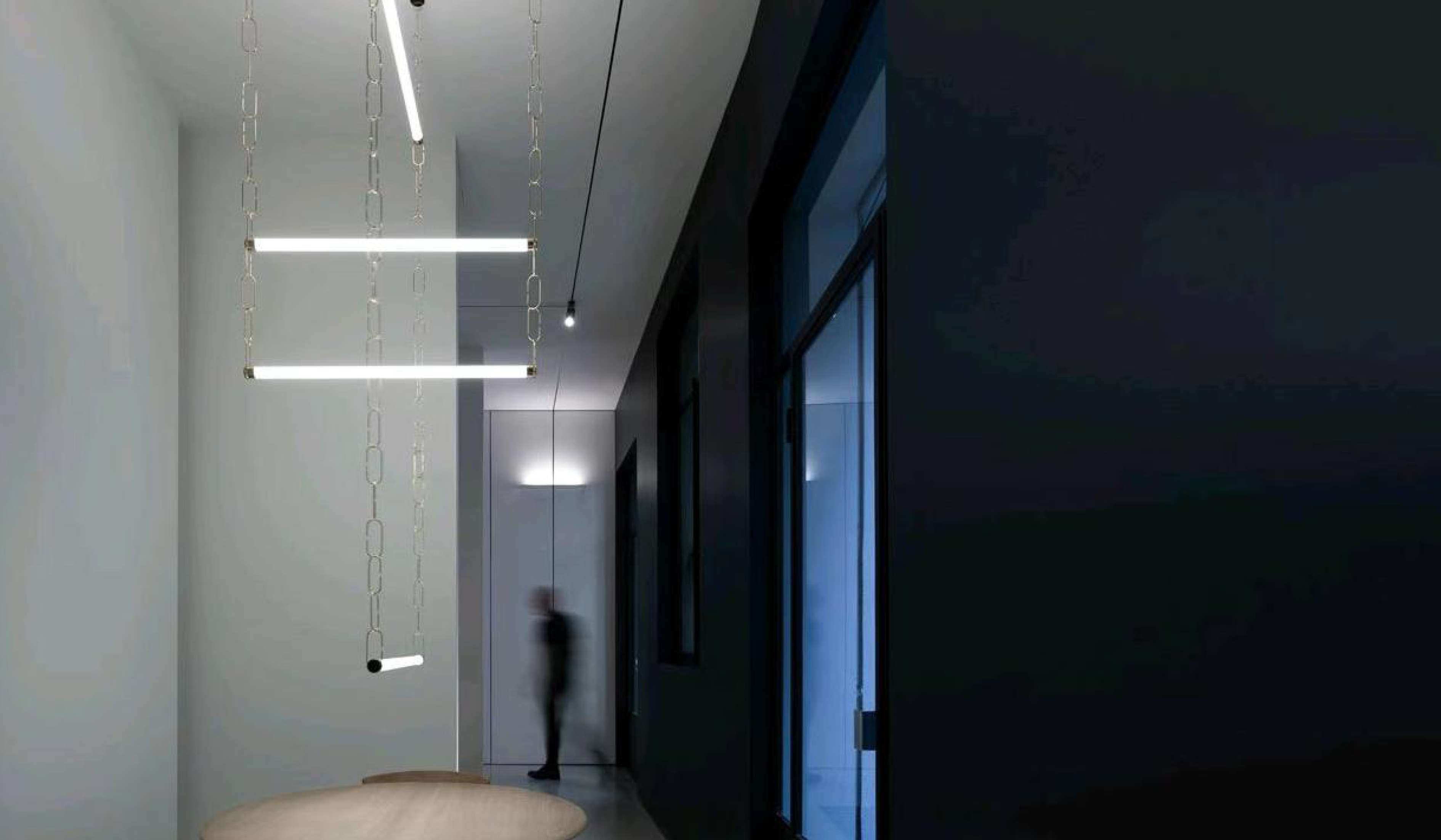 Linear Hanging Light