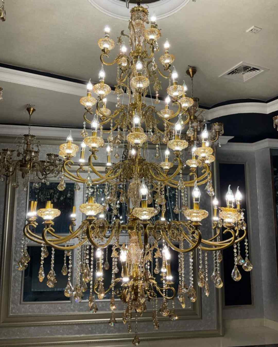 Beyond Lights - Crystal Chandelier Light