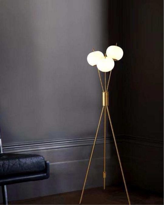 Beyond Lights - Globe Floor Lamp