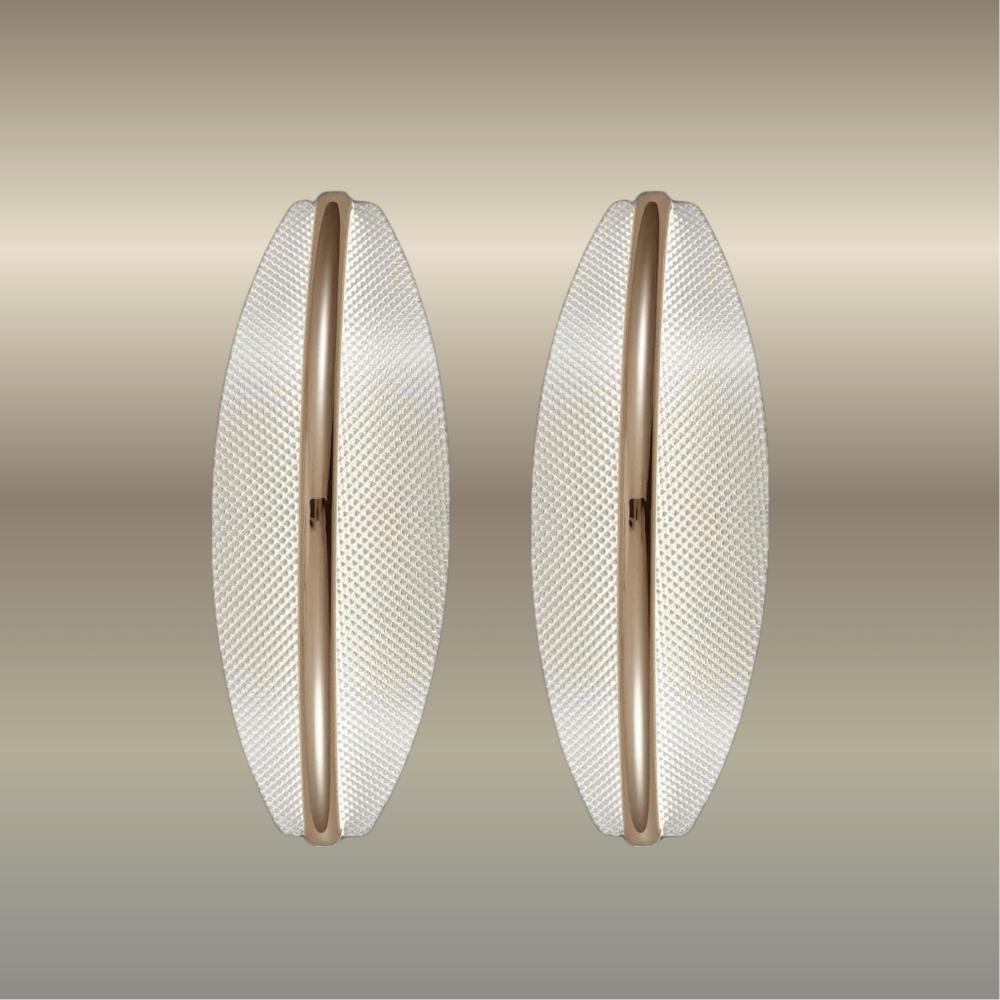 Beyond Lights - LumoBar