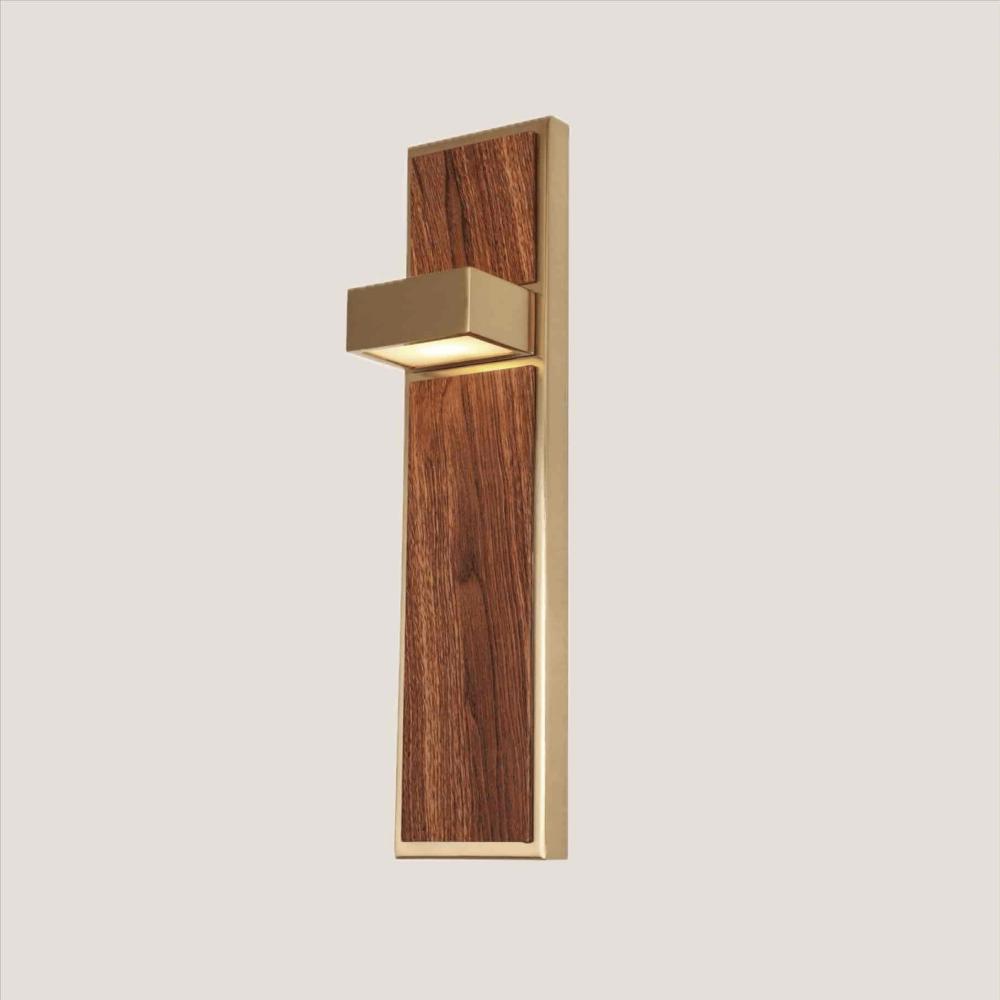 Beyond Lights - Axis Light