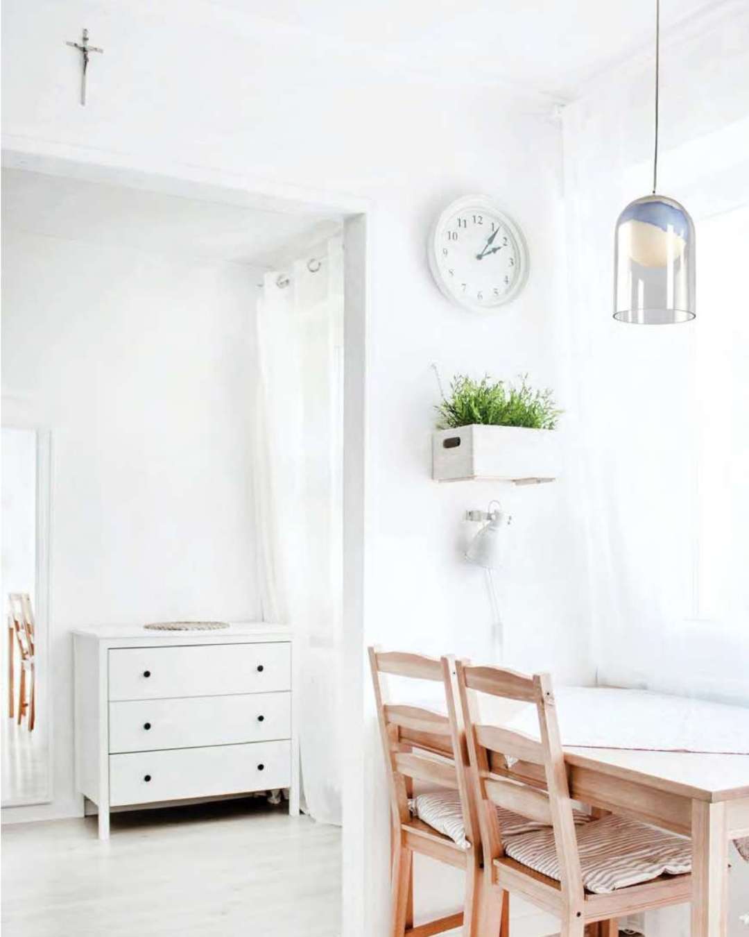 Beyond Lights - Glass Pendant Light