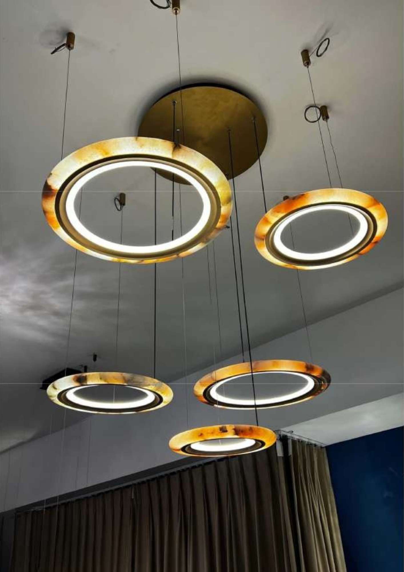 Beyond Lights - Onyx Ring Light