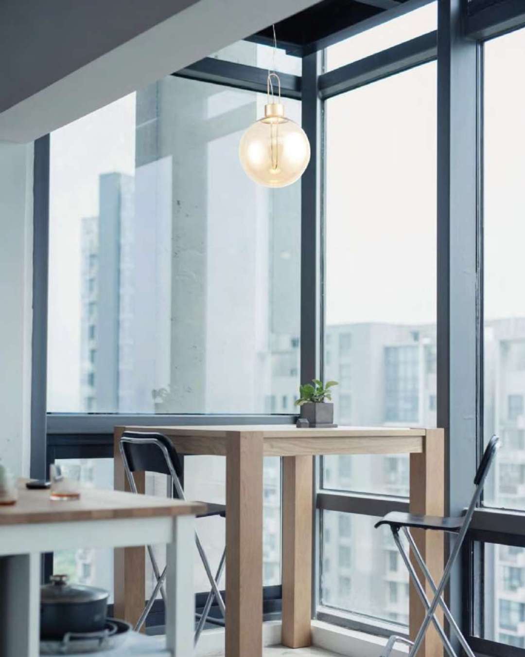 Beyond Lights - Glass Pendant Light