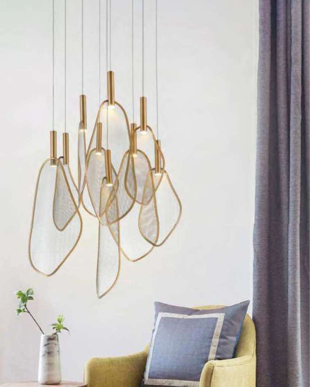 Beyond Lights - Mesh Pendant Light