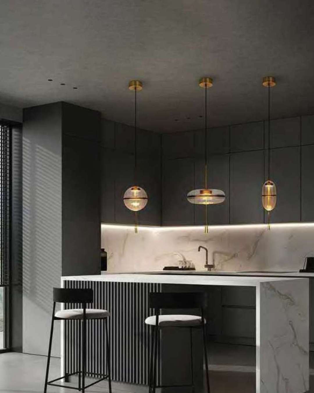 Beyond Lights - Glass Pendant Light