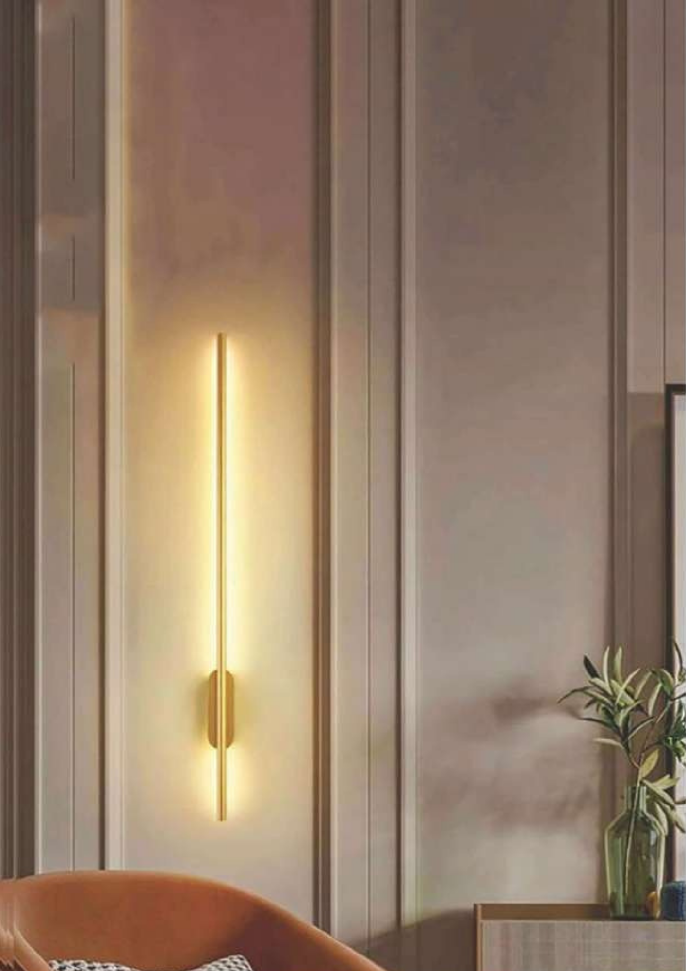 Beyond Lights - Gold Wall Light