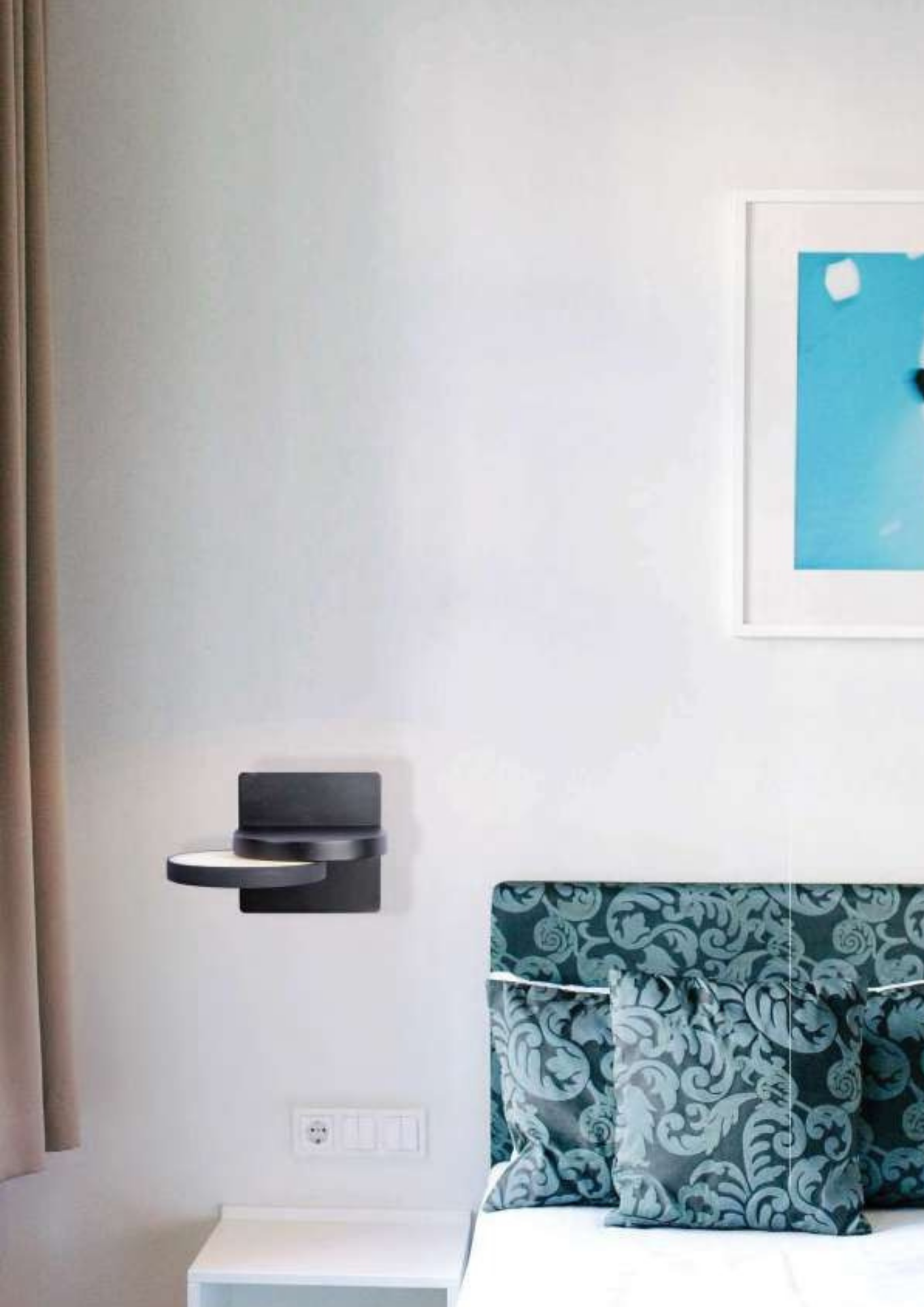 Beyond Lights - Round Wall Light