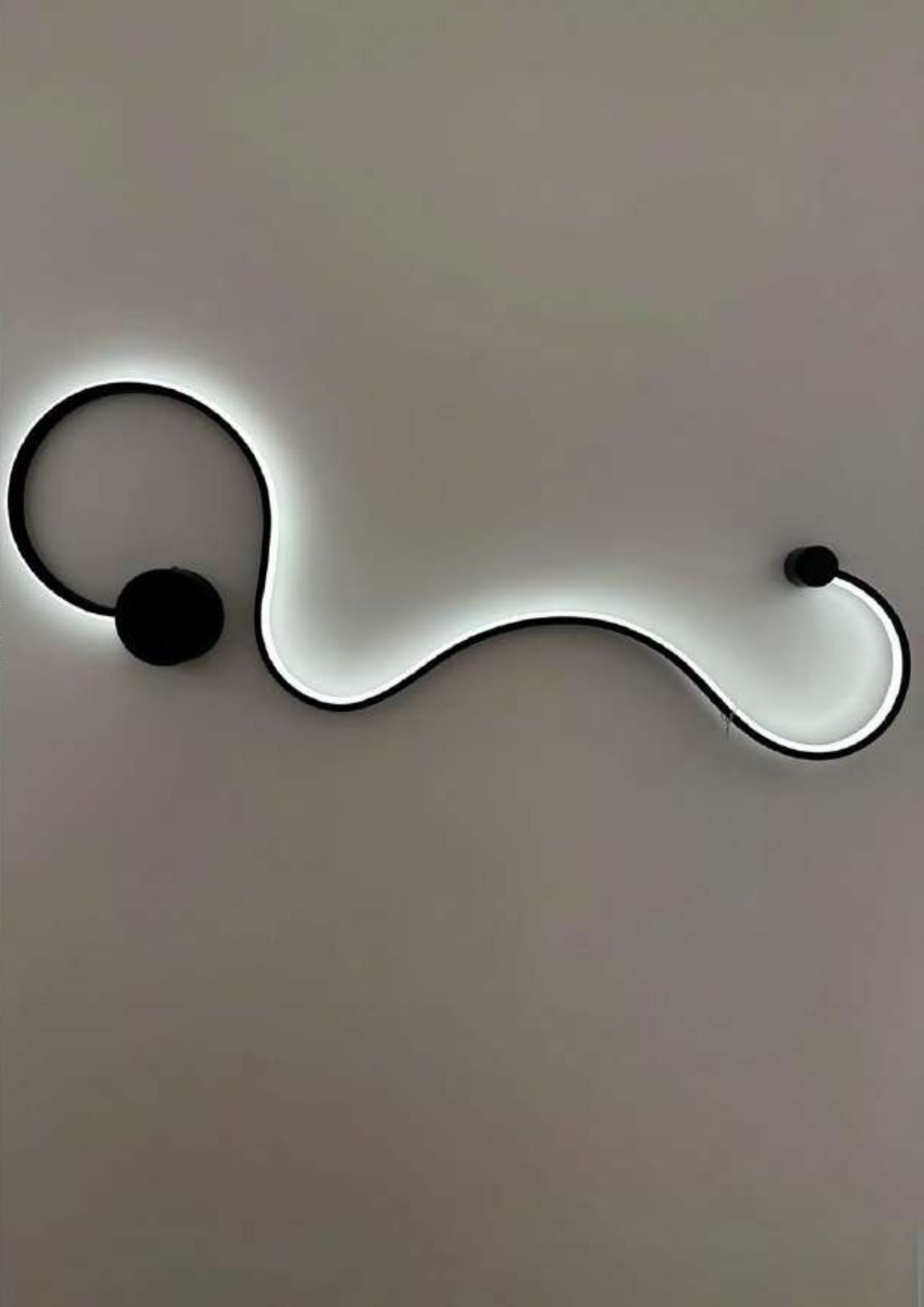 Beyond Lights - Modern Wall Light