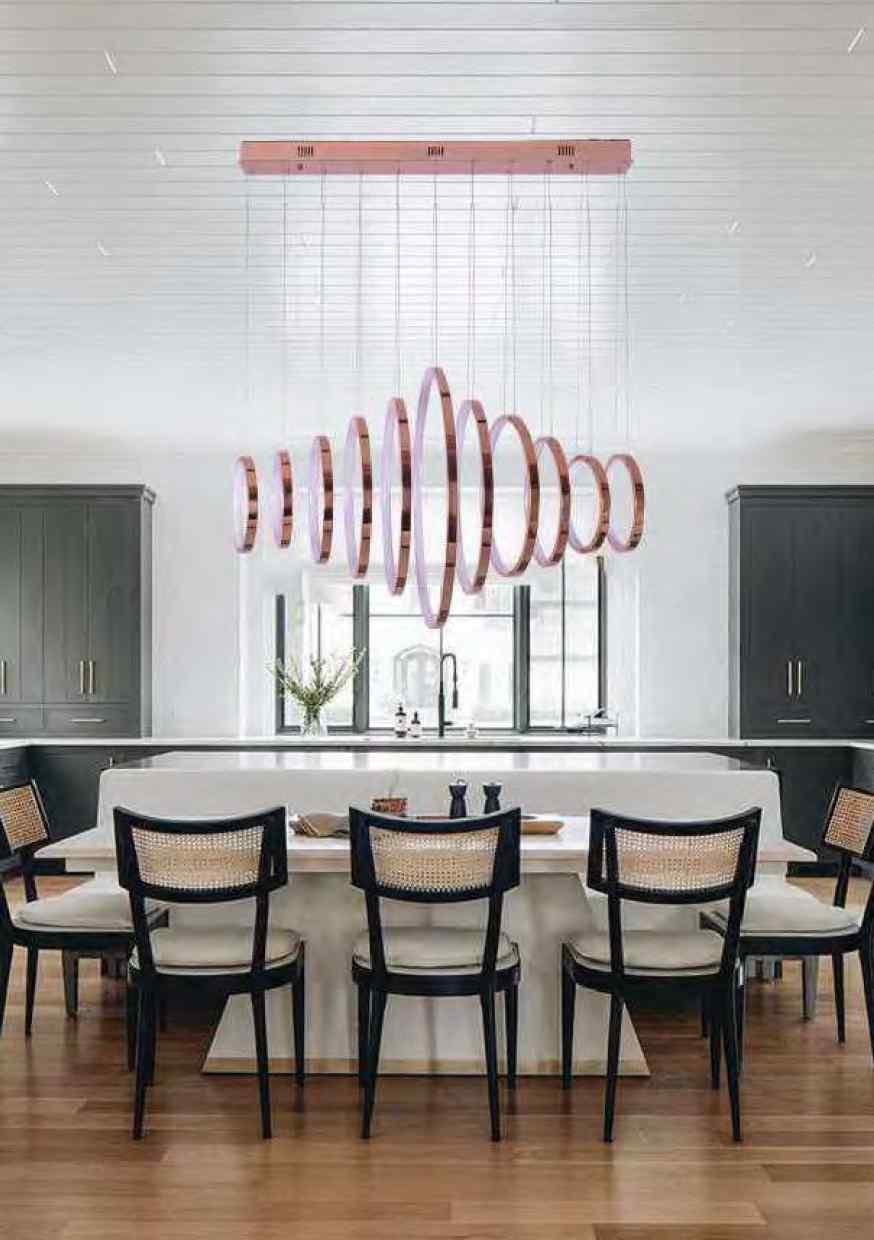 Beyond Lights - Rose Gold Ring Chandelier