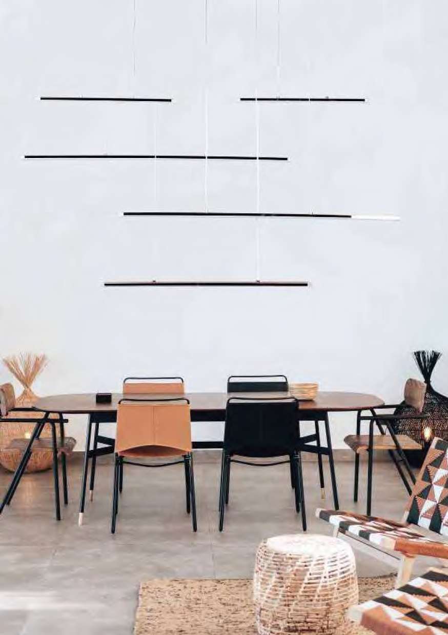 Beyond Lights - Linear Pendant Light