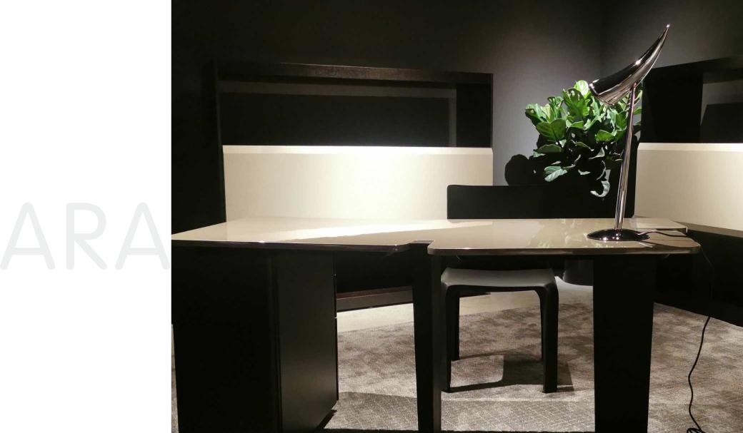 Beyond Lights - Modern Table Lamp