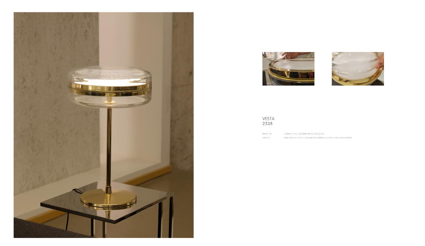 Beyond Lights - Gold Table Lamp