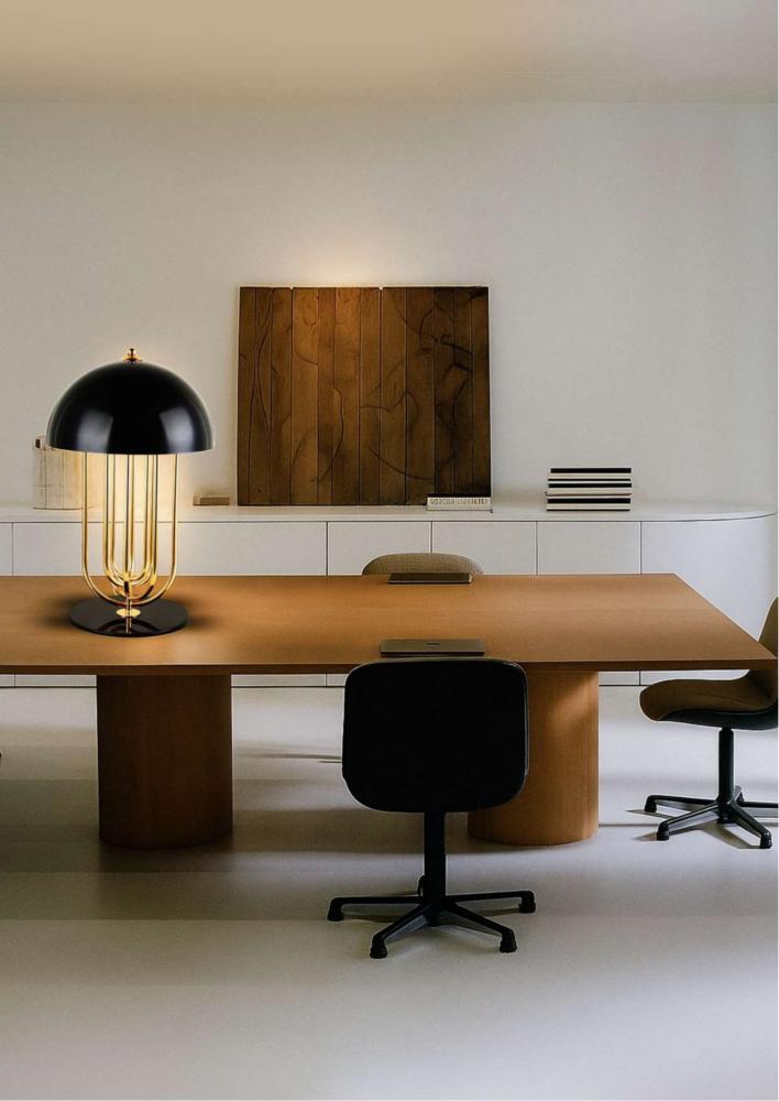 Beyond Lights - Gold Table Lamp