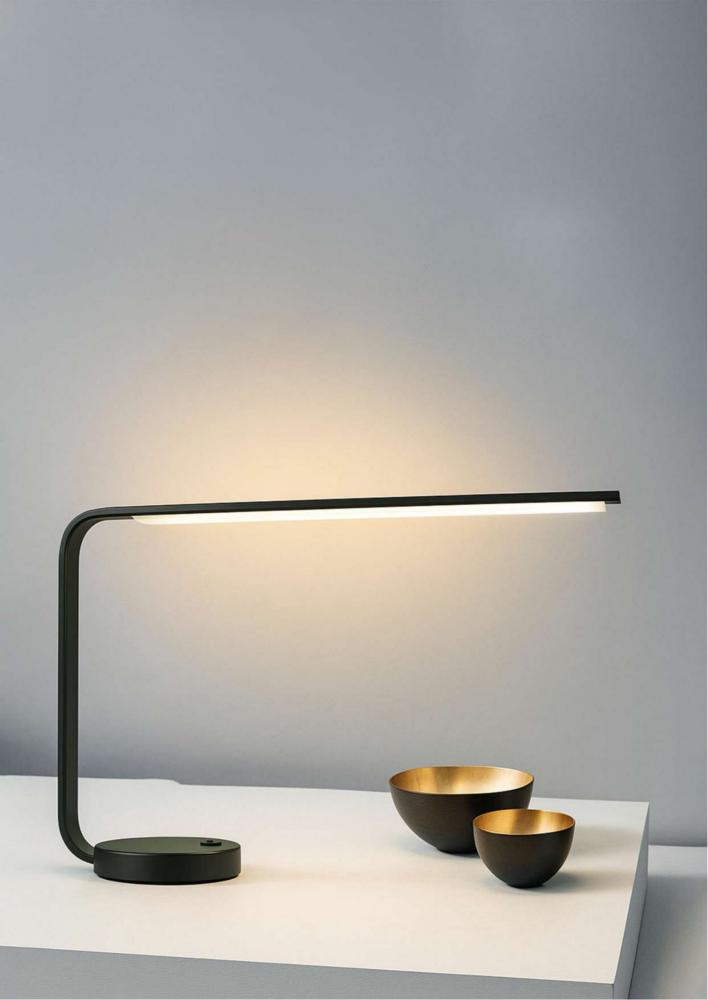 Beyond Lights - LED Table Lamp