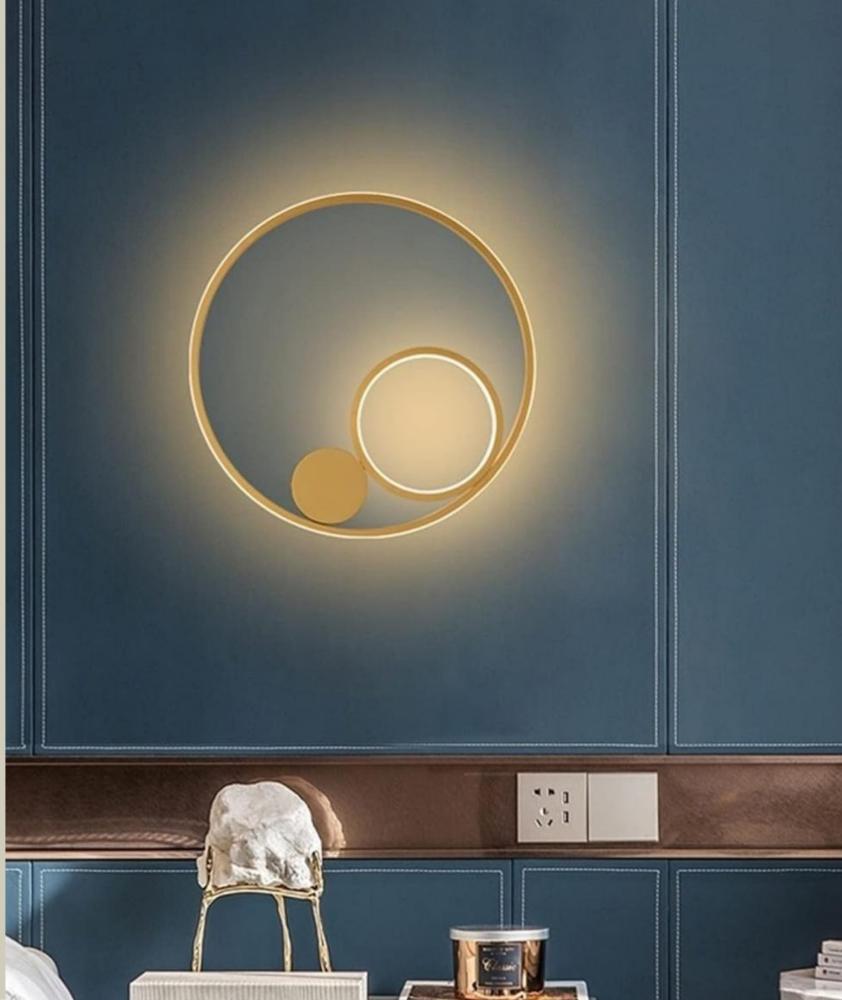 Beyond Lights - Circle Wall Light