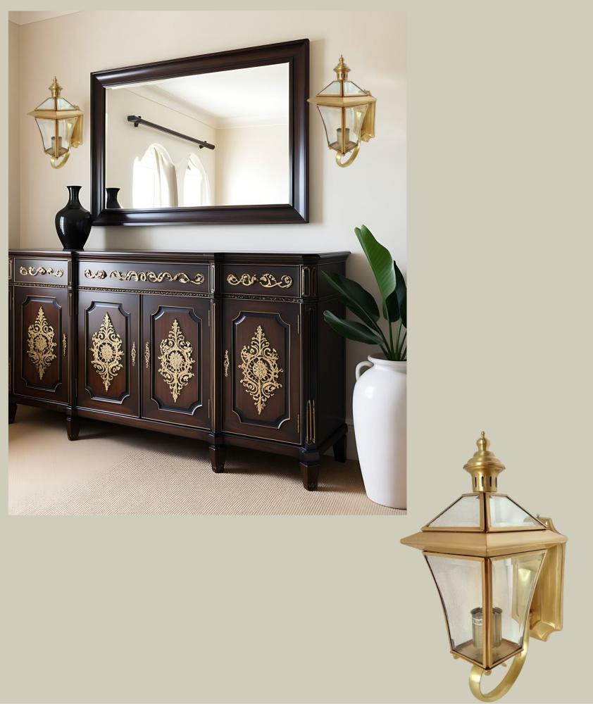 Beyond Lights - Brass Wall Light