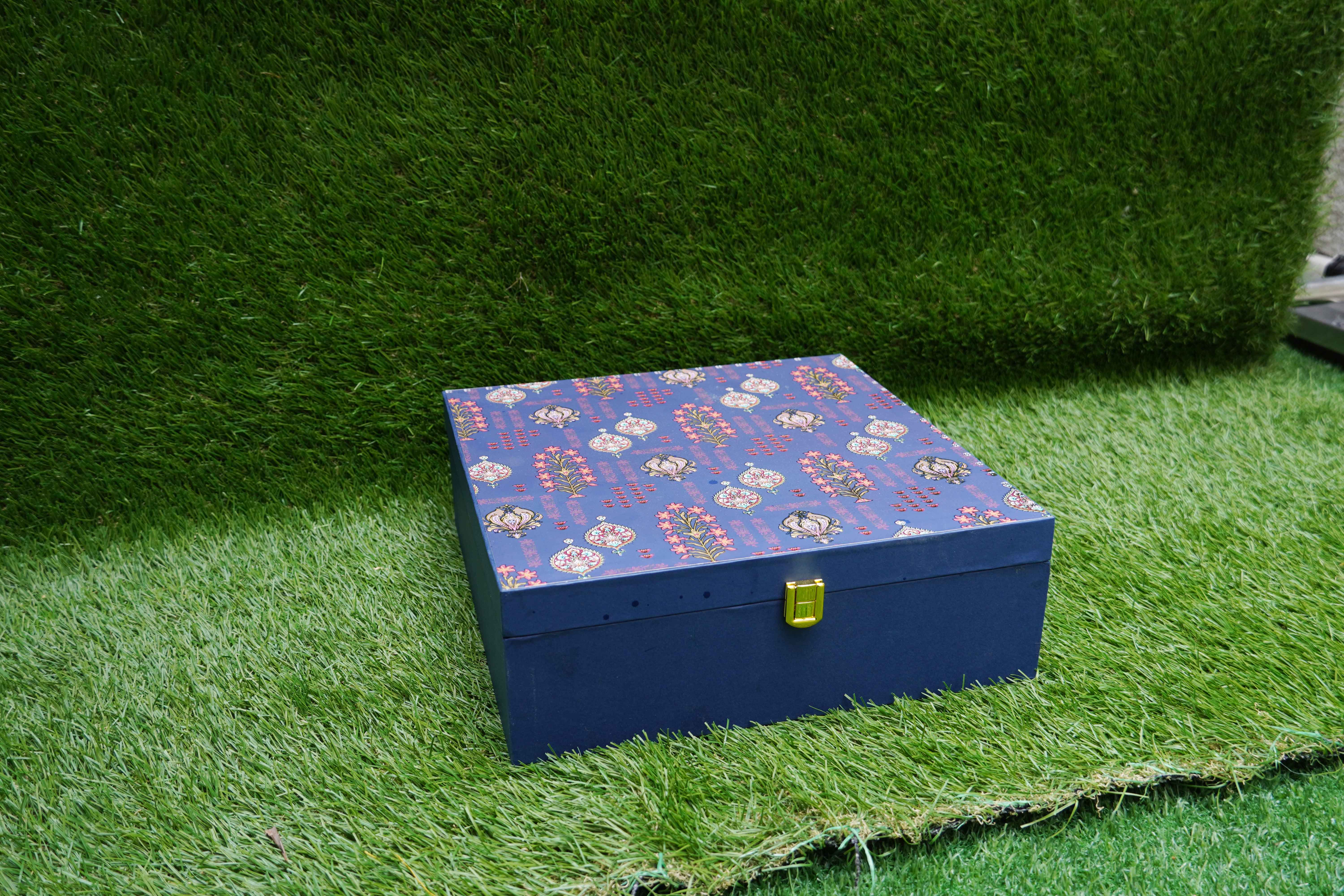 Creatif By Shilpa Sonthalia - Royal Blue Box