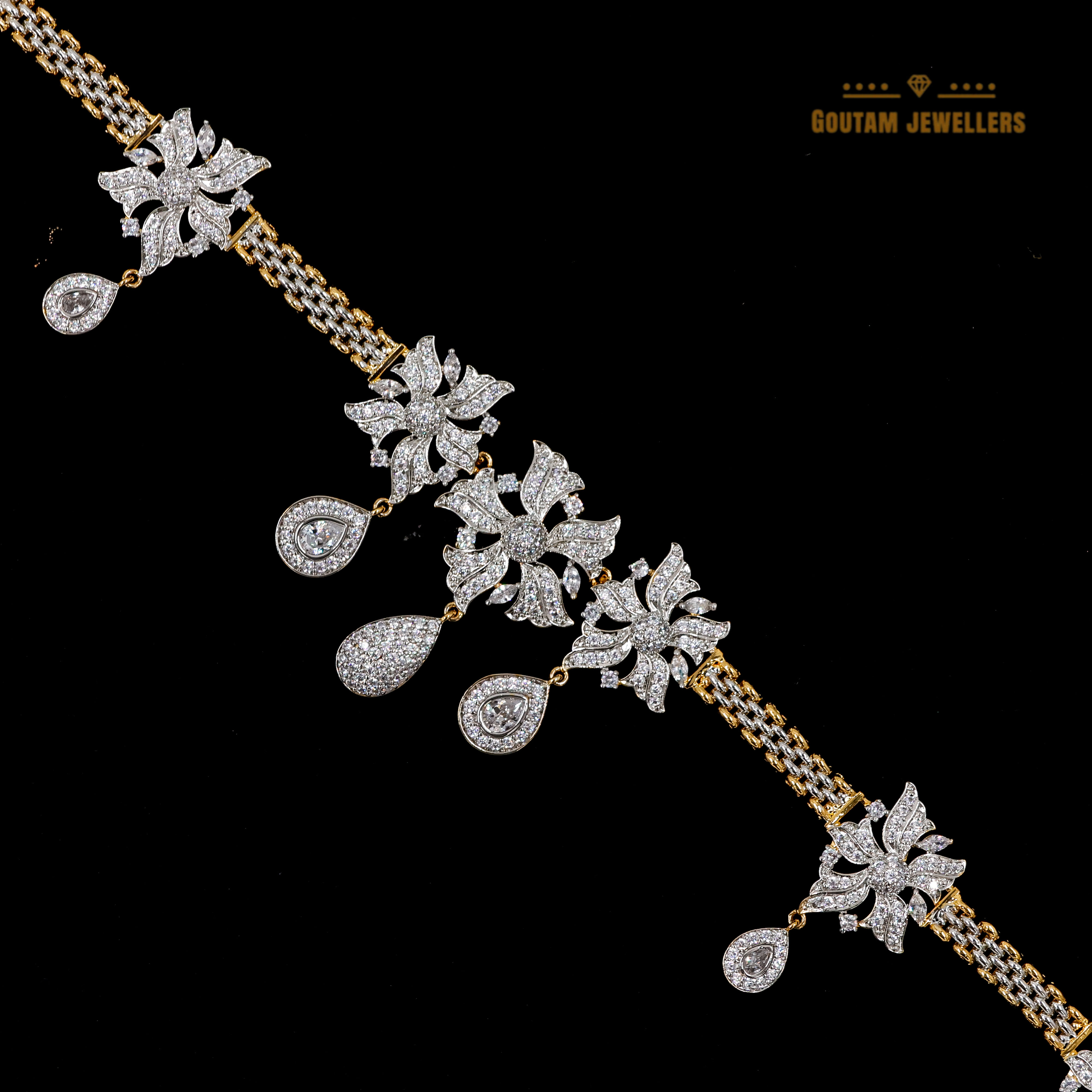 Goutam Jewellers By Ashok Rathod - Cz Regular small ful Kandora