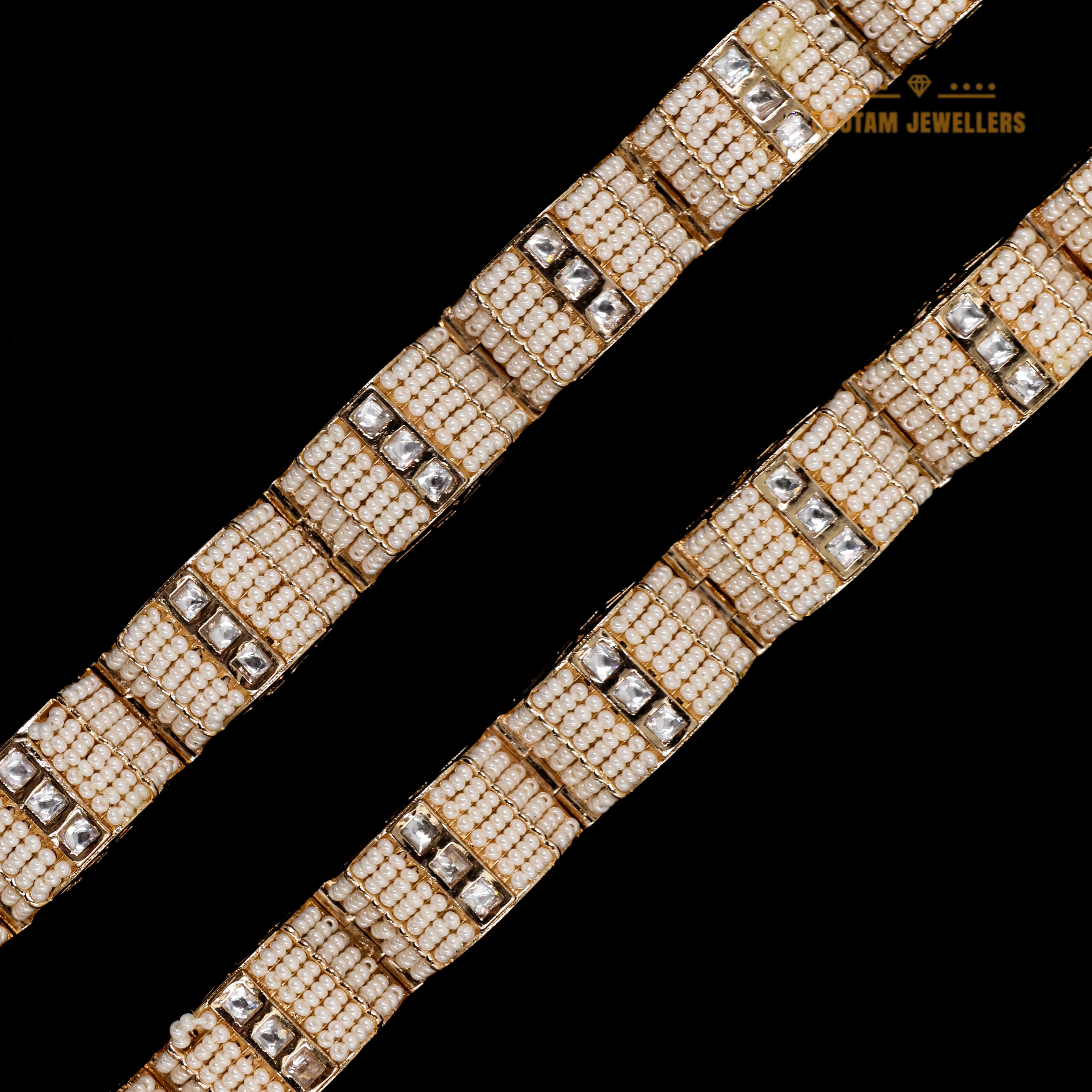 Goutam Jewellers By Ashok Rathod - Moti Kundan Gajra