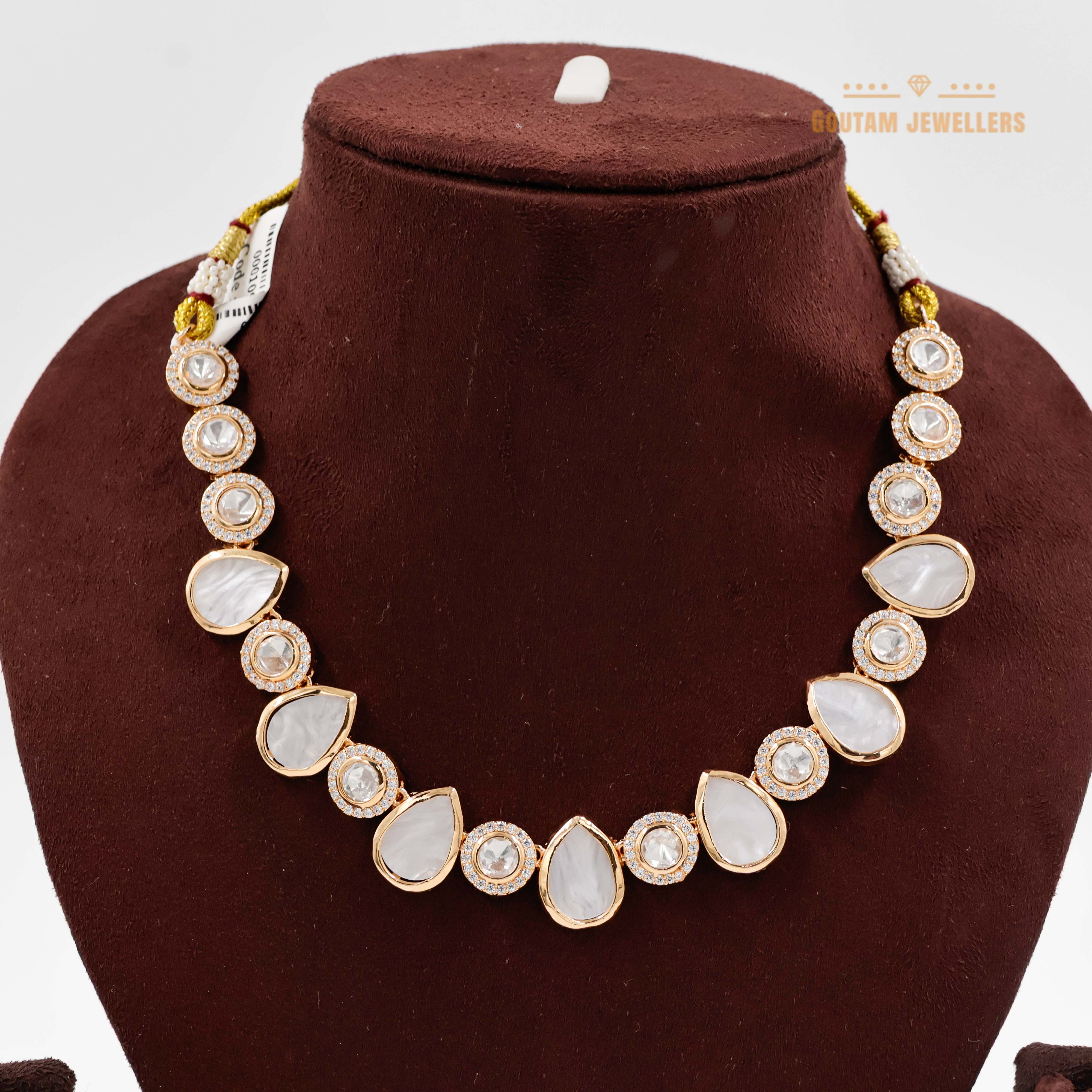 Goutam Jewellers By Ashok Rathod - Elegant M.O.P Polki Kundan Set