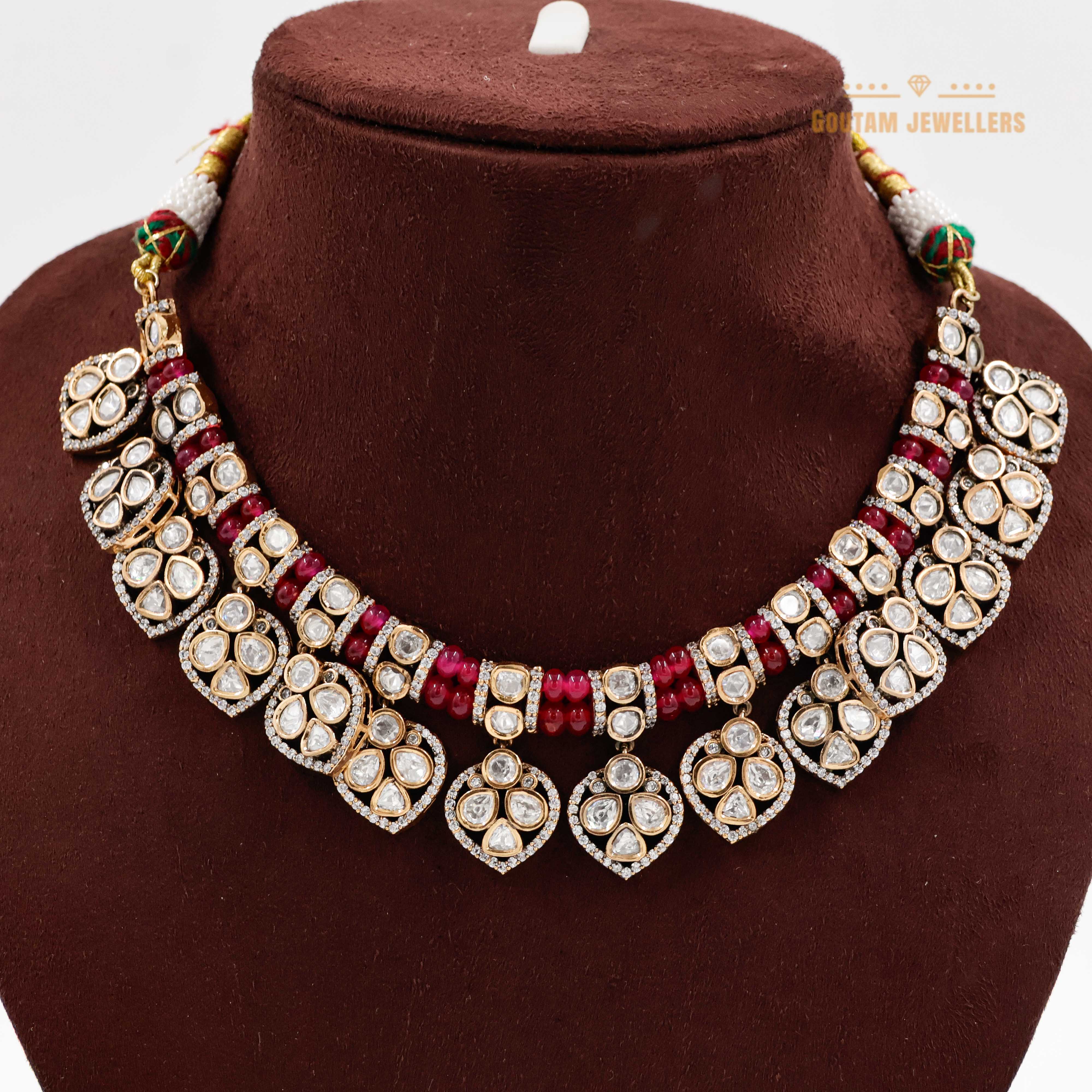 Goutam Jewellers By Ashok Rathod - Ruby Color Moissanite Kundan Set