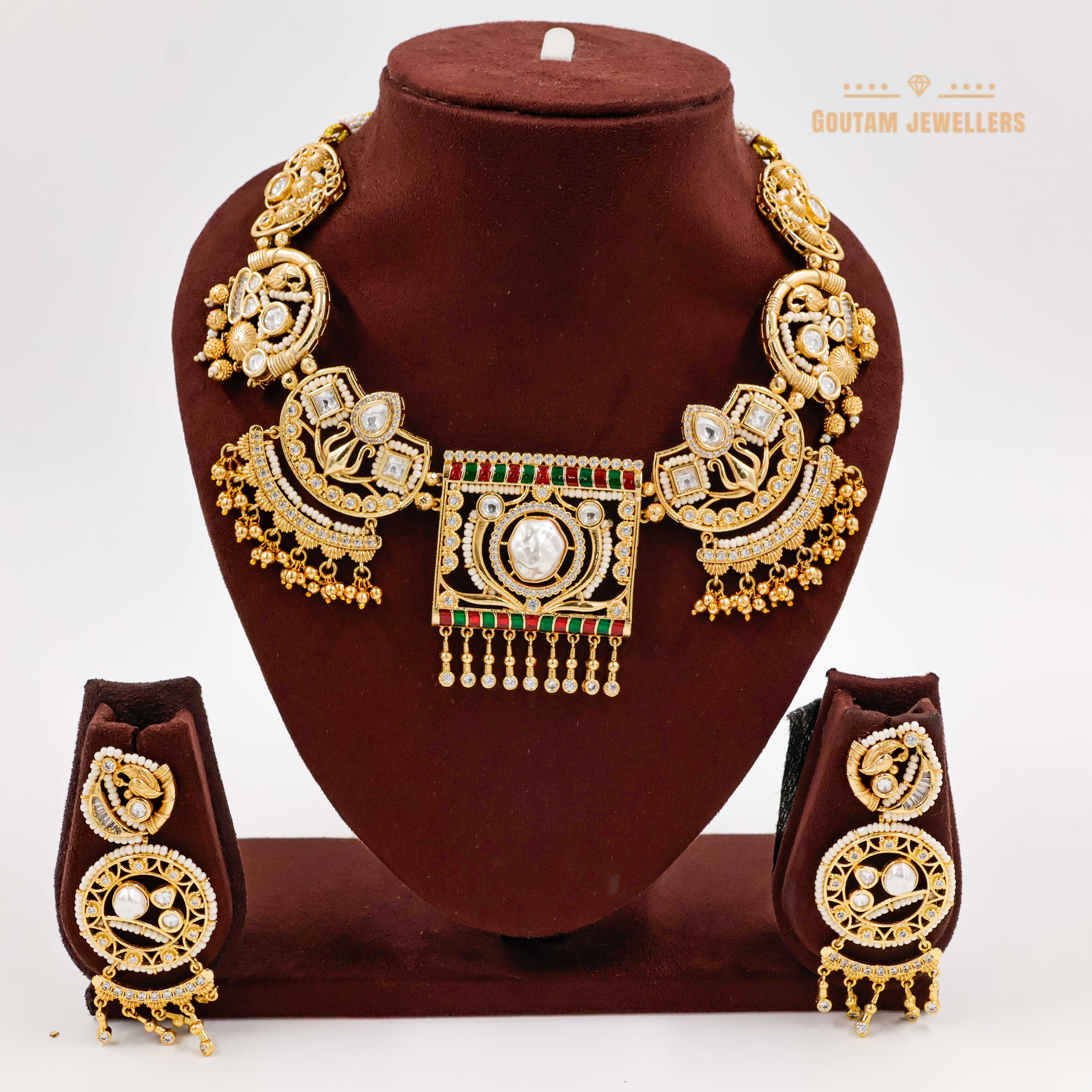 Goutam Jewellers By Ashok Rathod - Designer Set