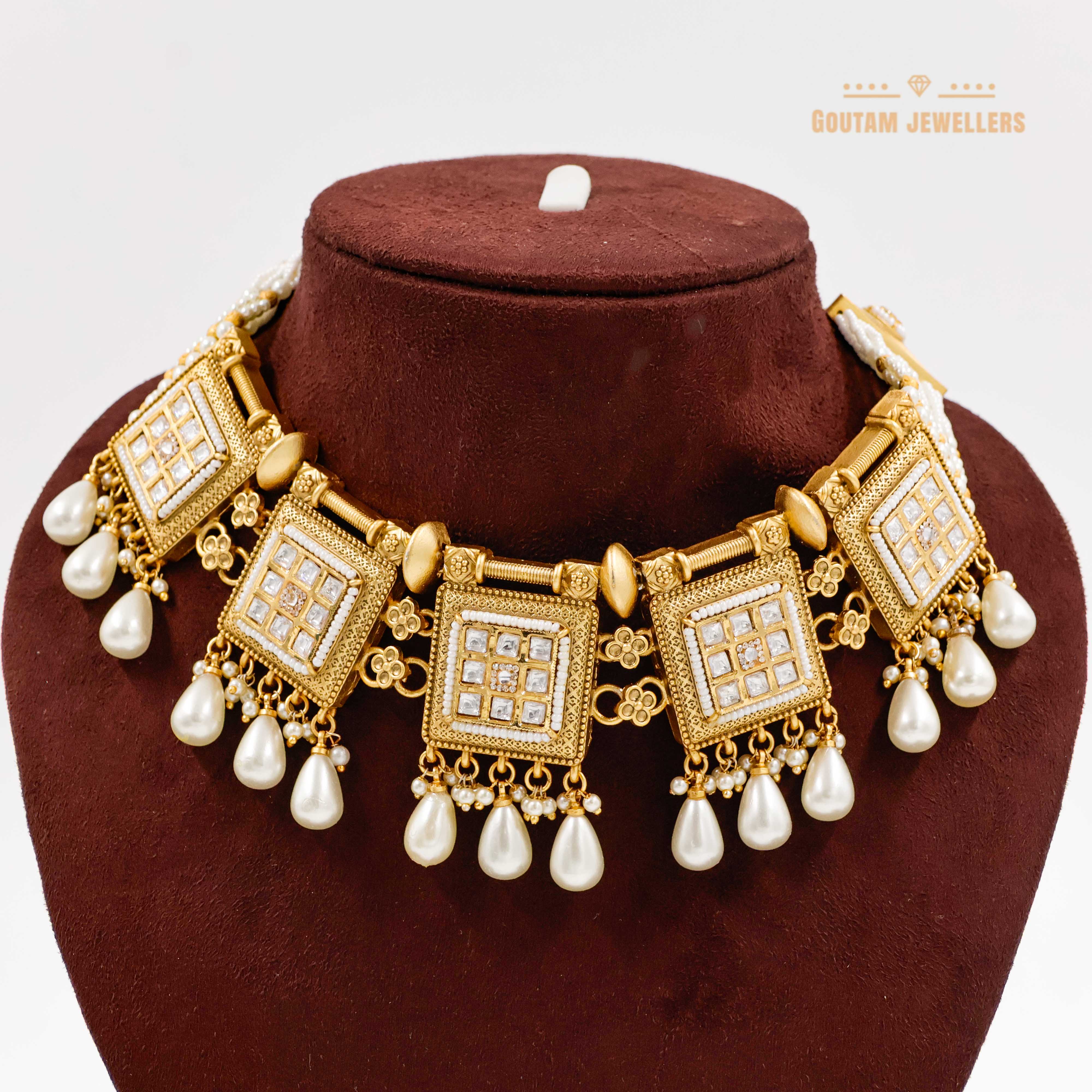 Goutam Jewellers By Ashok Rathod - RiyaMoti Rajwadi Set