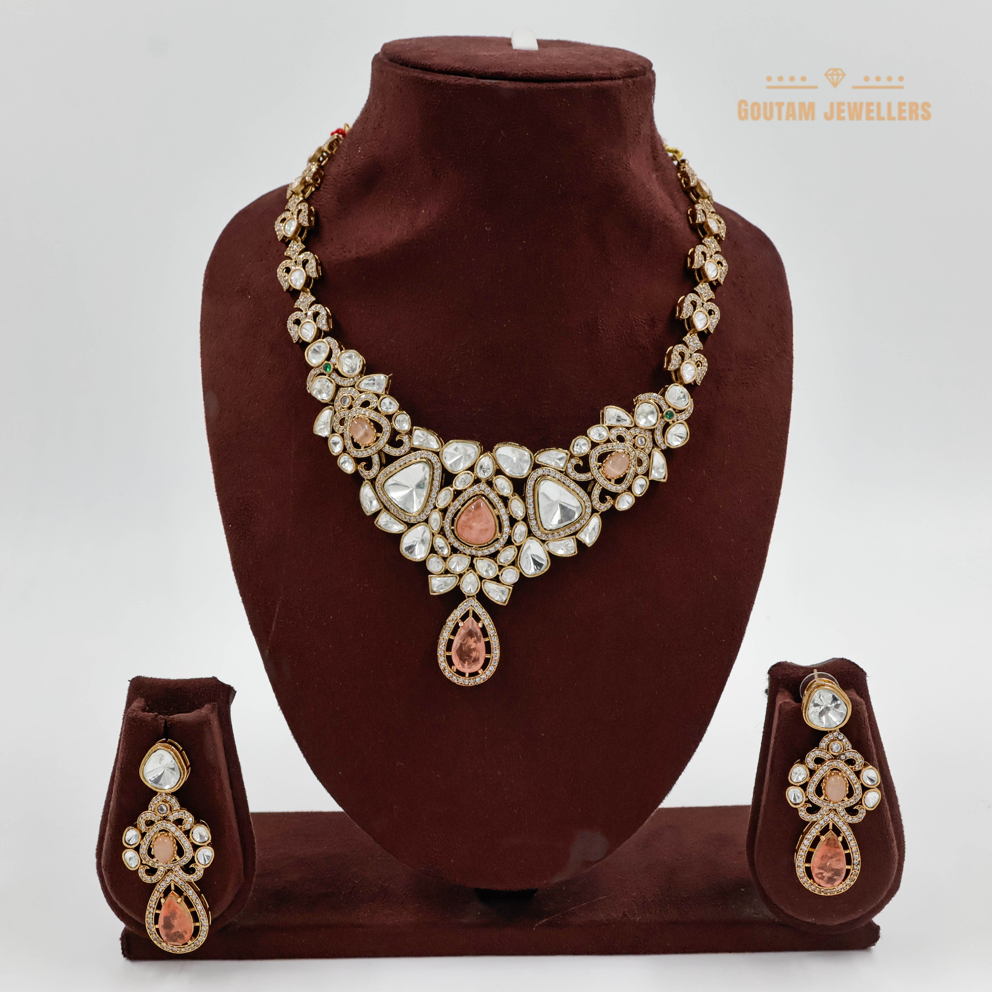Goutam Jewellers By Ashok Rathod - Designer moissanite Set