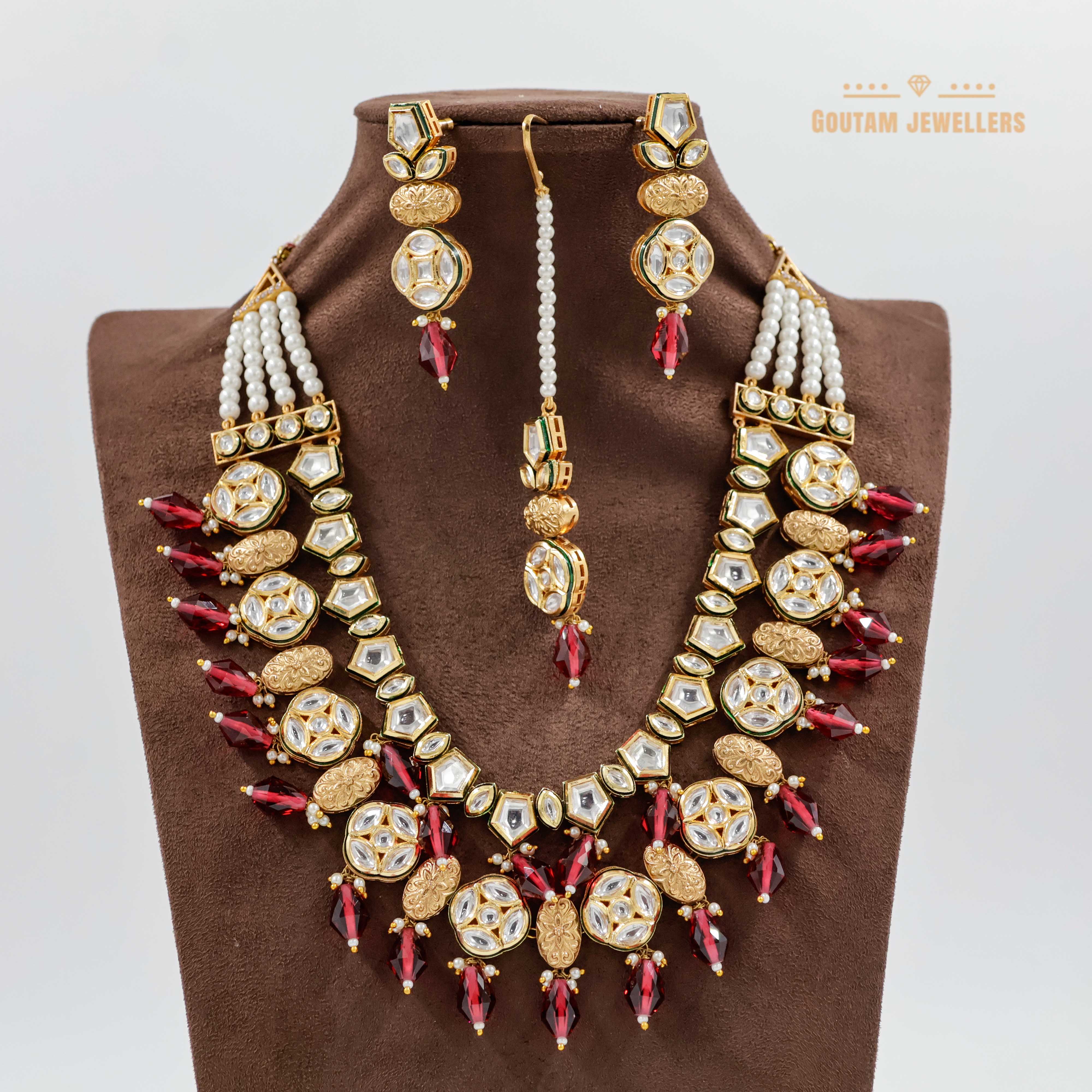 Goutam Jewellers By Ashok Rathod - 2Layers Moissanite Kundan Set