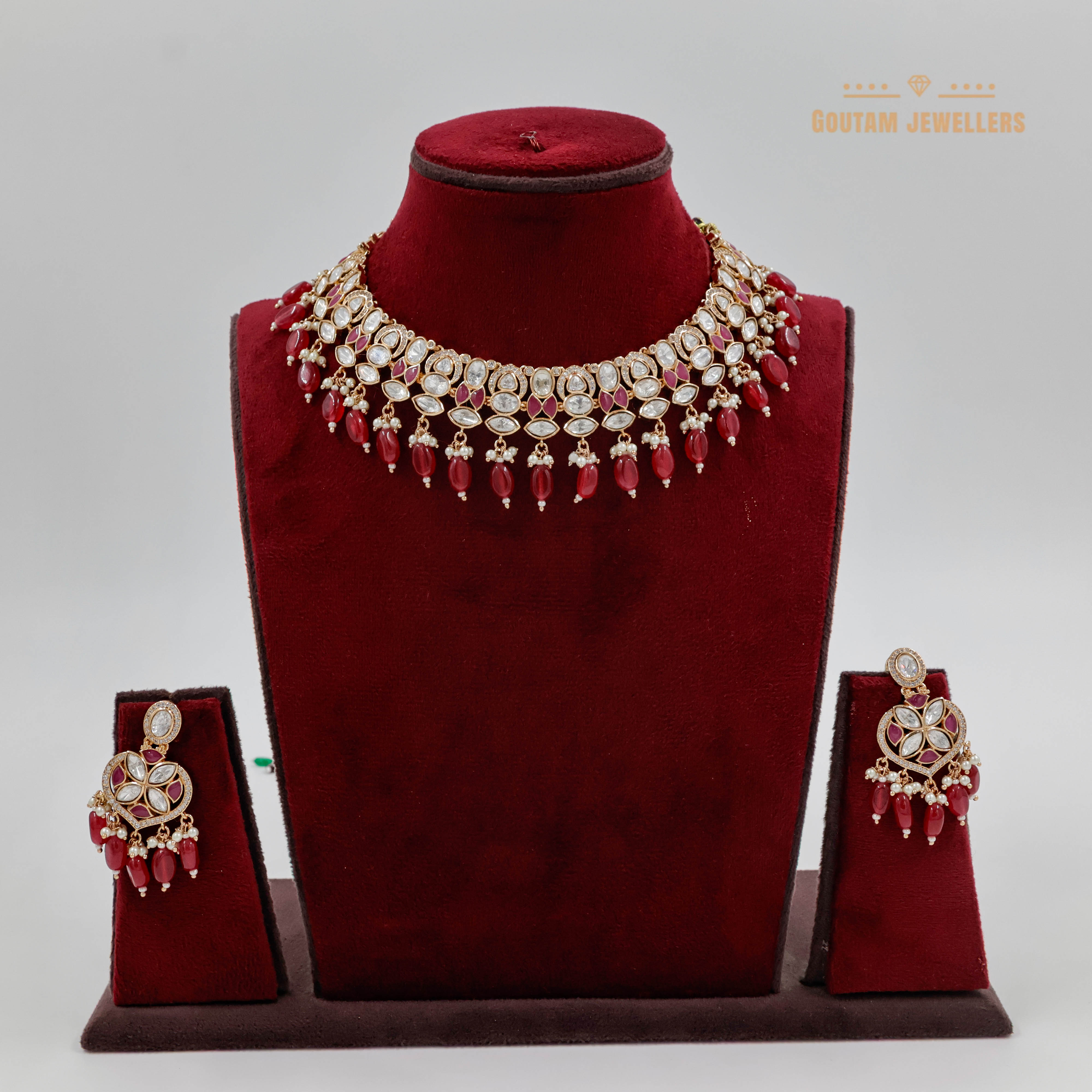 Goutam Jewellers By Ashok Rathod - Designer Moissanite Kundan Set