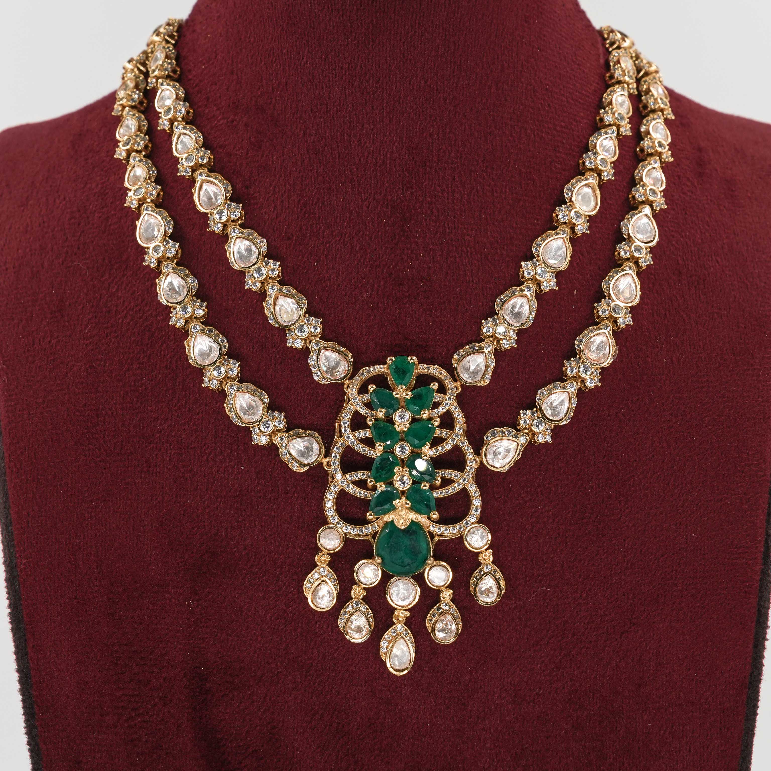 Aashi 2 line Moissanite Kundan set