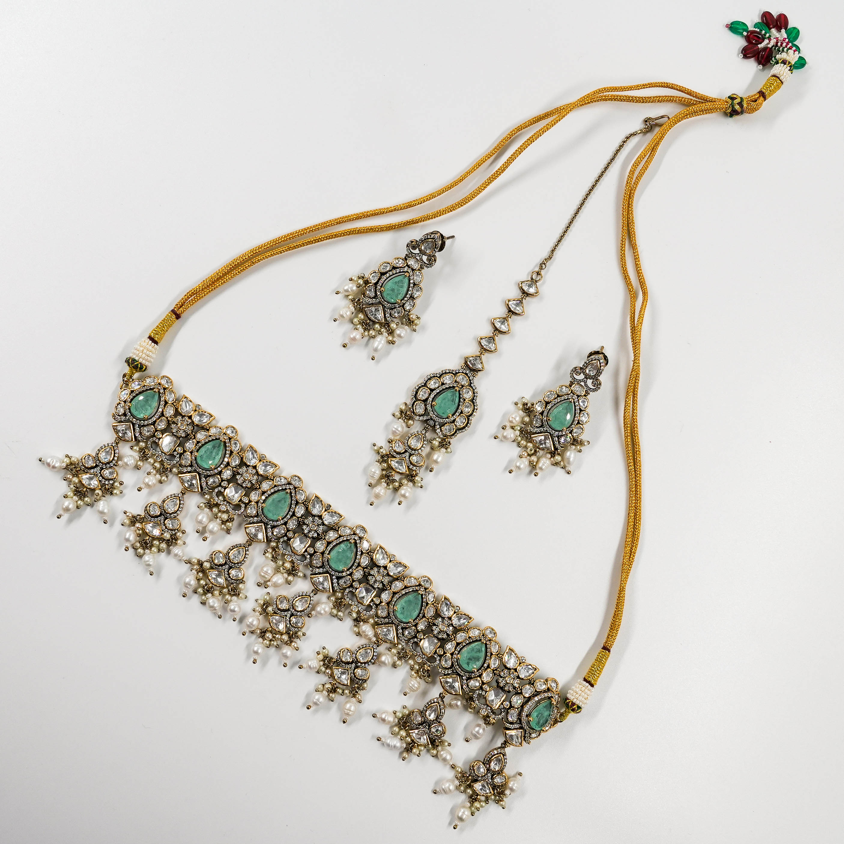Victorian Pastel green Moissanite Kundan Choker set