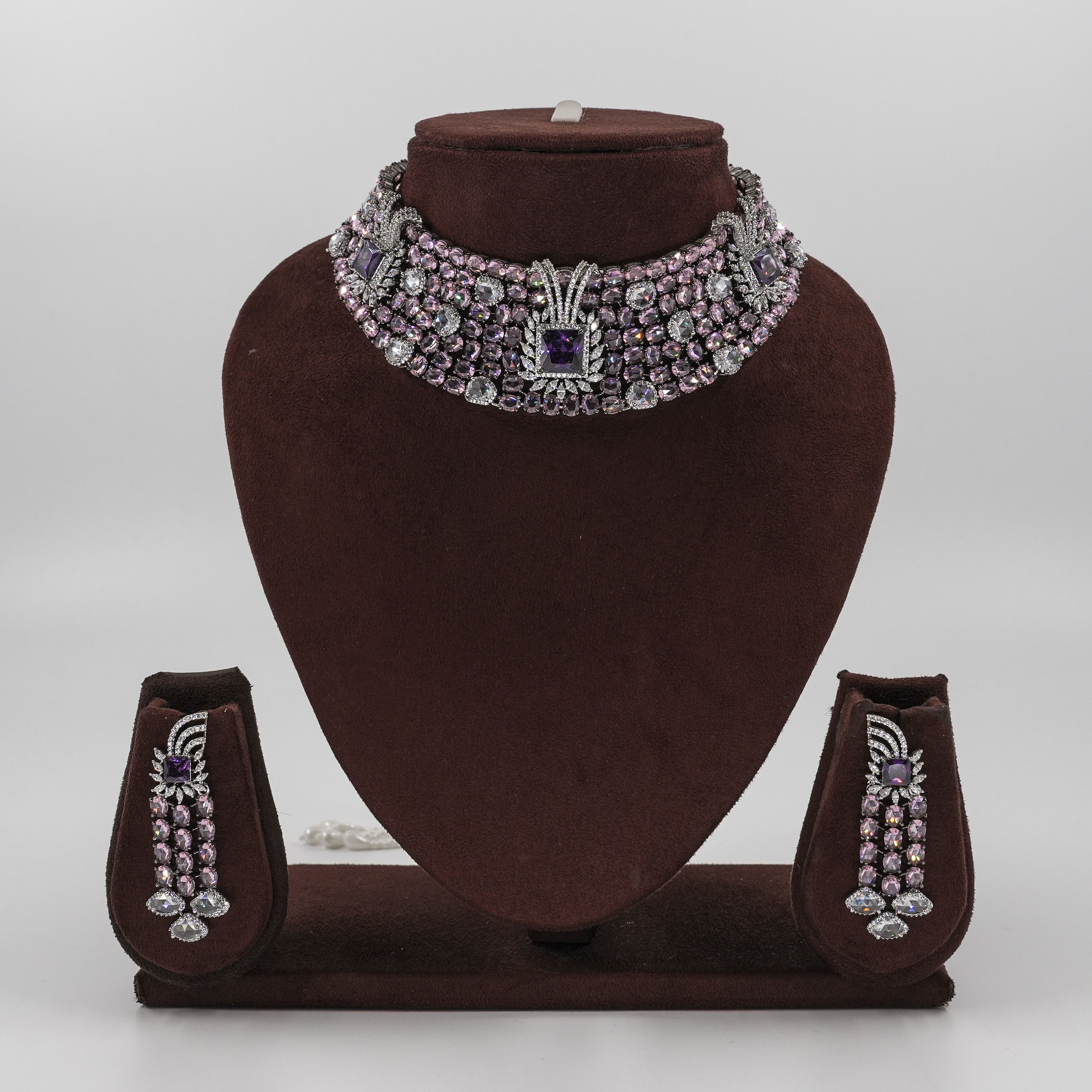 pink tourmaline necklace set with samphire Stone