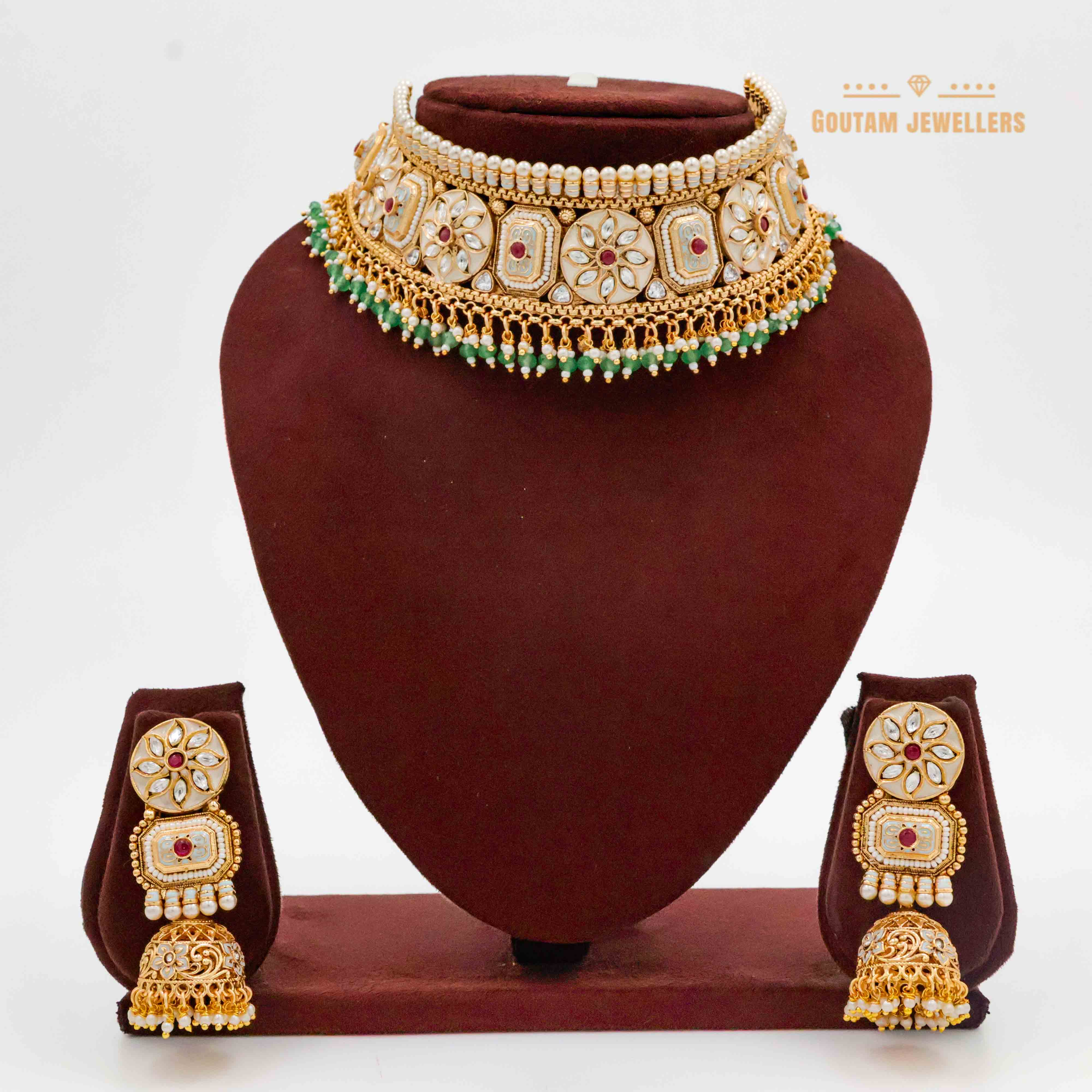 Kundan Moti Rajwadi Choker Set
