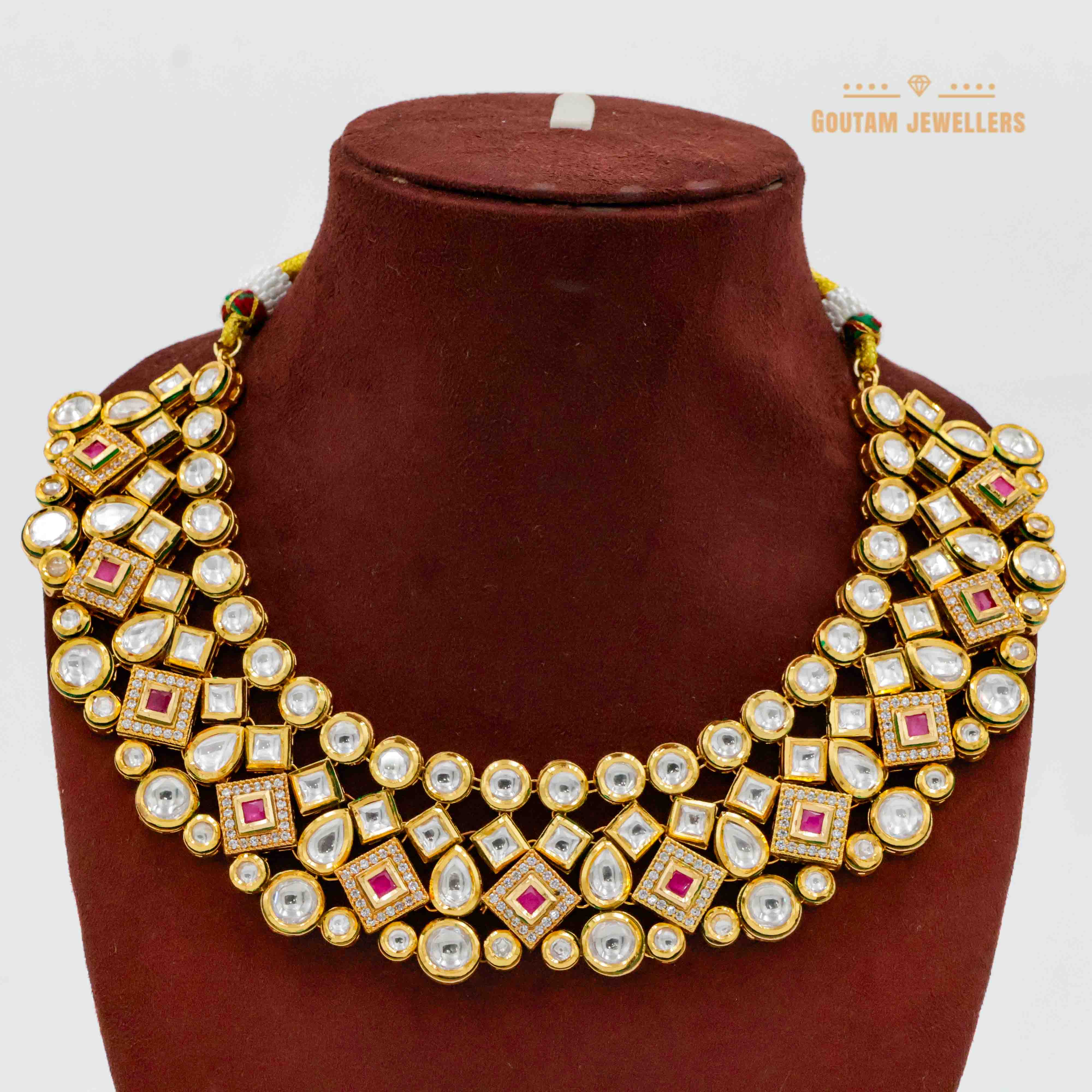 Broad Deisgn Real Kundan Set