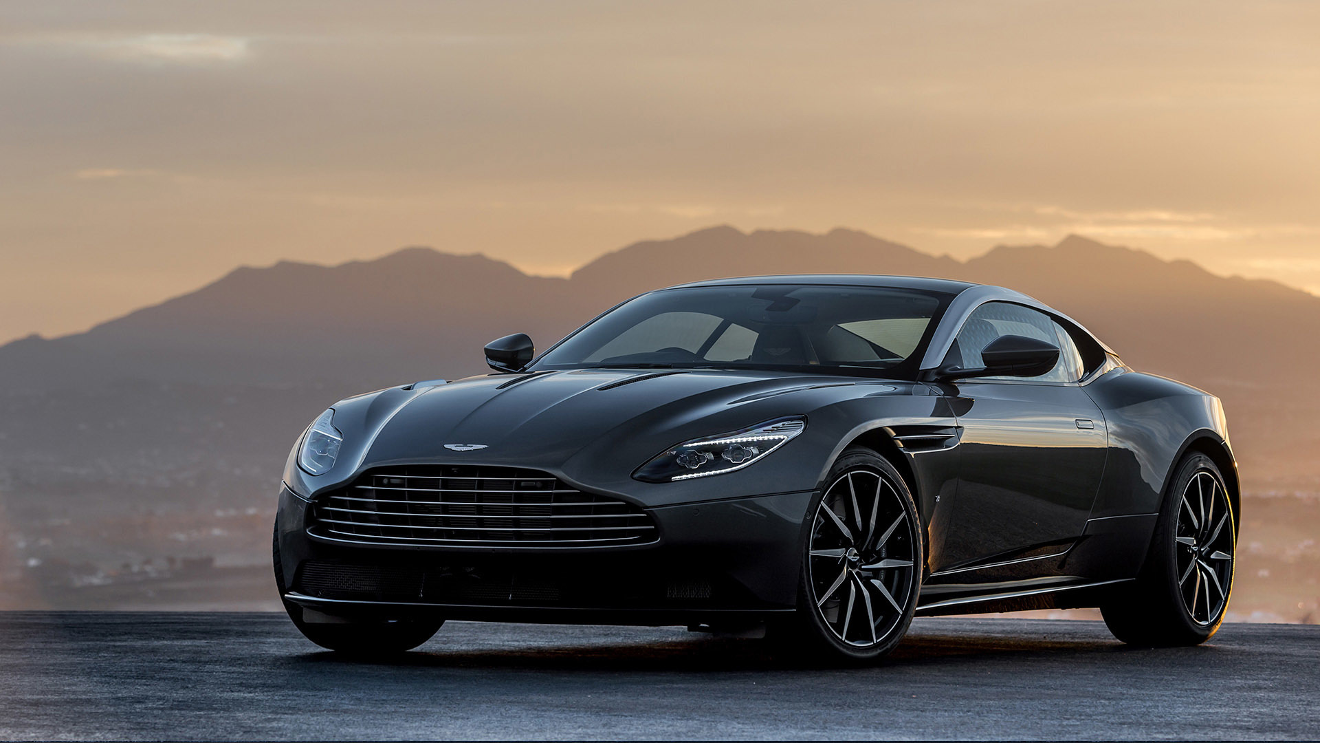 Aston Martin DB 11