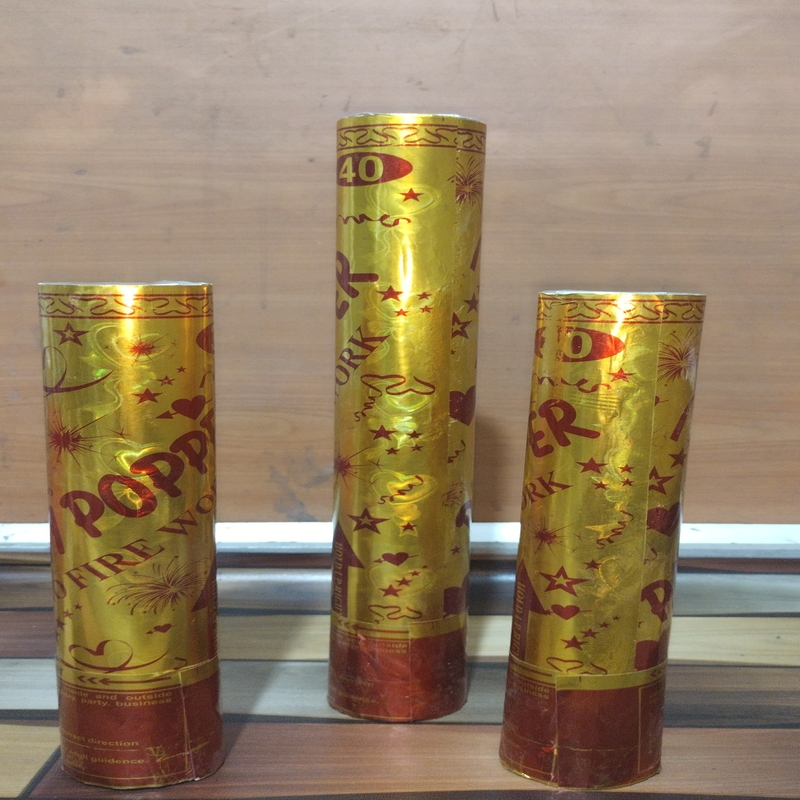 Party Poppers